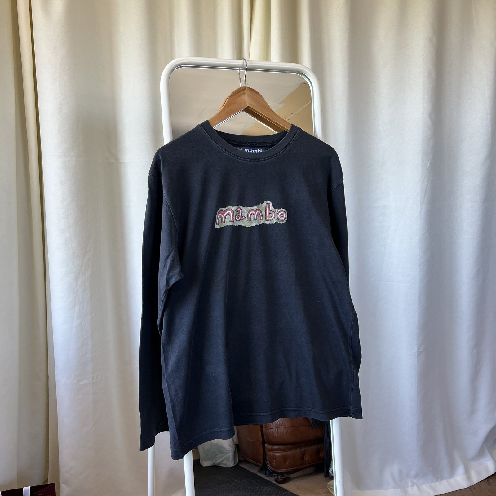 Mambo Mambo vintage 90s long sleeve surf style Sz L Size US L / EU 52-54 / 3 - 1 Thumbnail