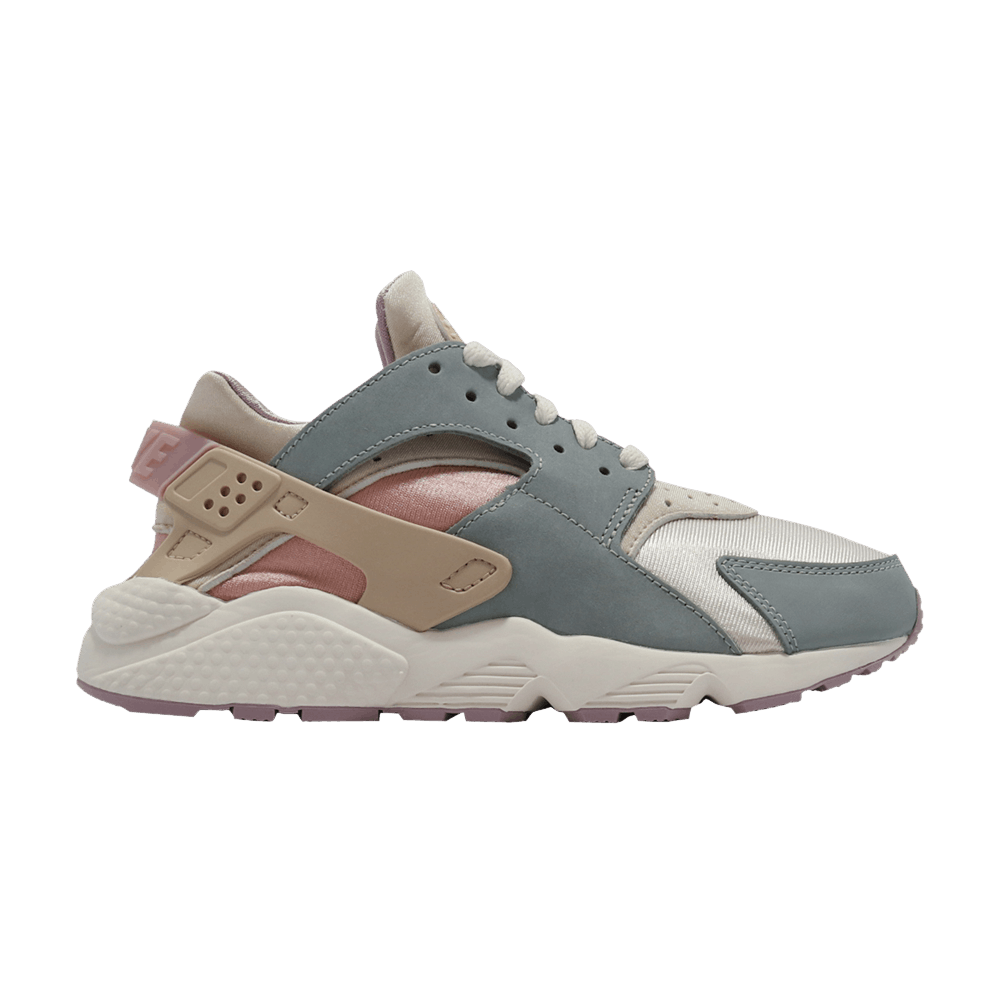 Wmns Air Huarache One Mile Social Club