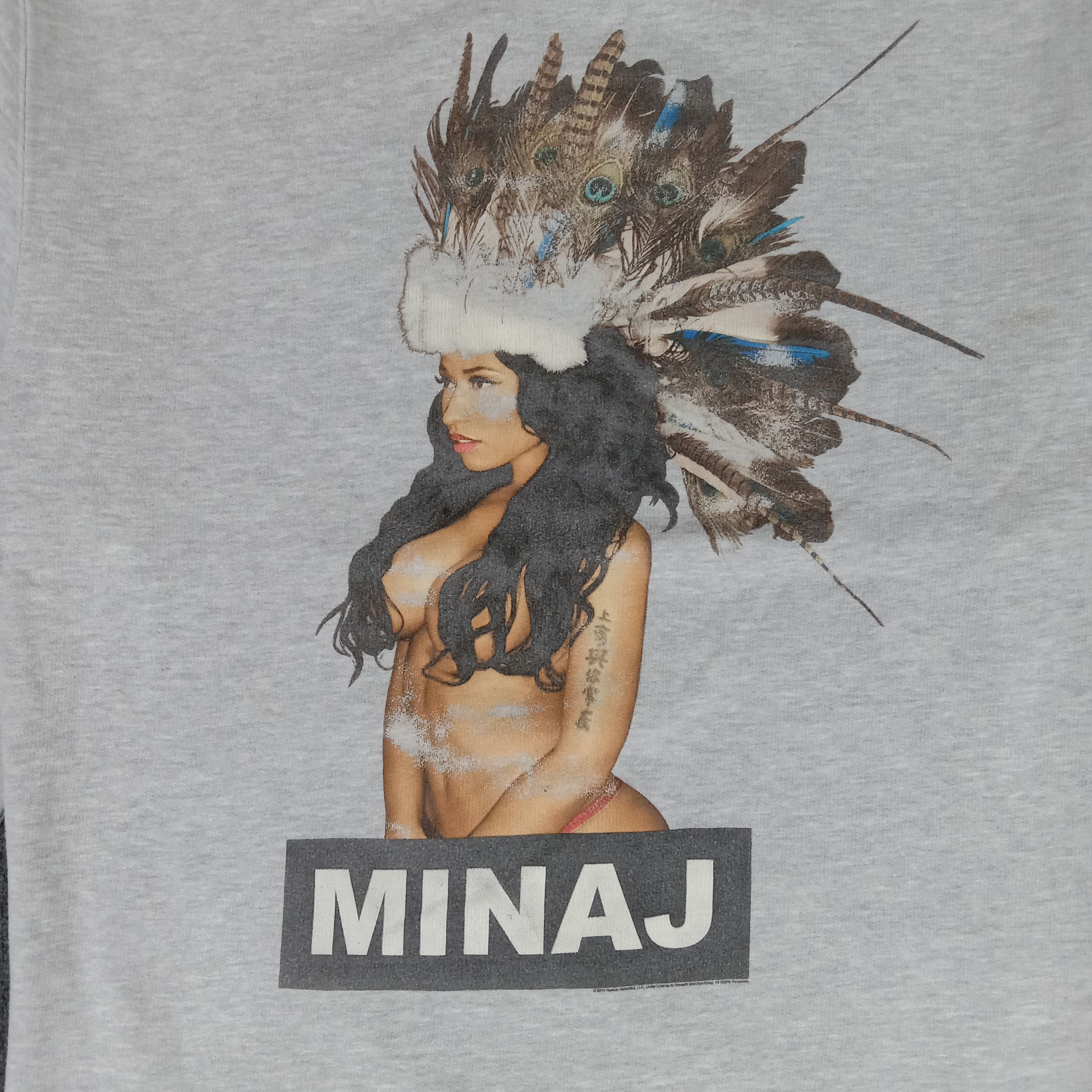 Band Tees × Rap Tees × Vintage Nicki Minaj American Singer Rapper Sweatshirt Size US XL / EU 56 / 4 - 2 Thumbnail