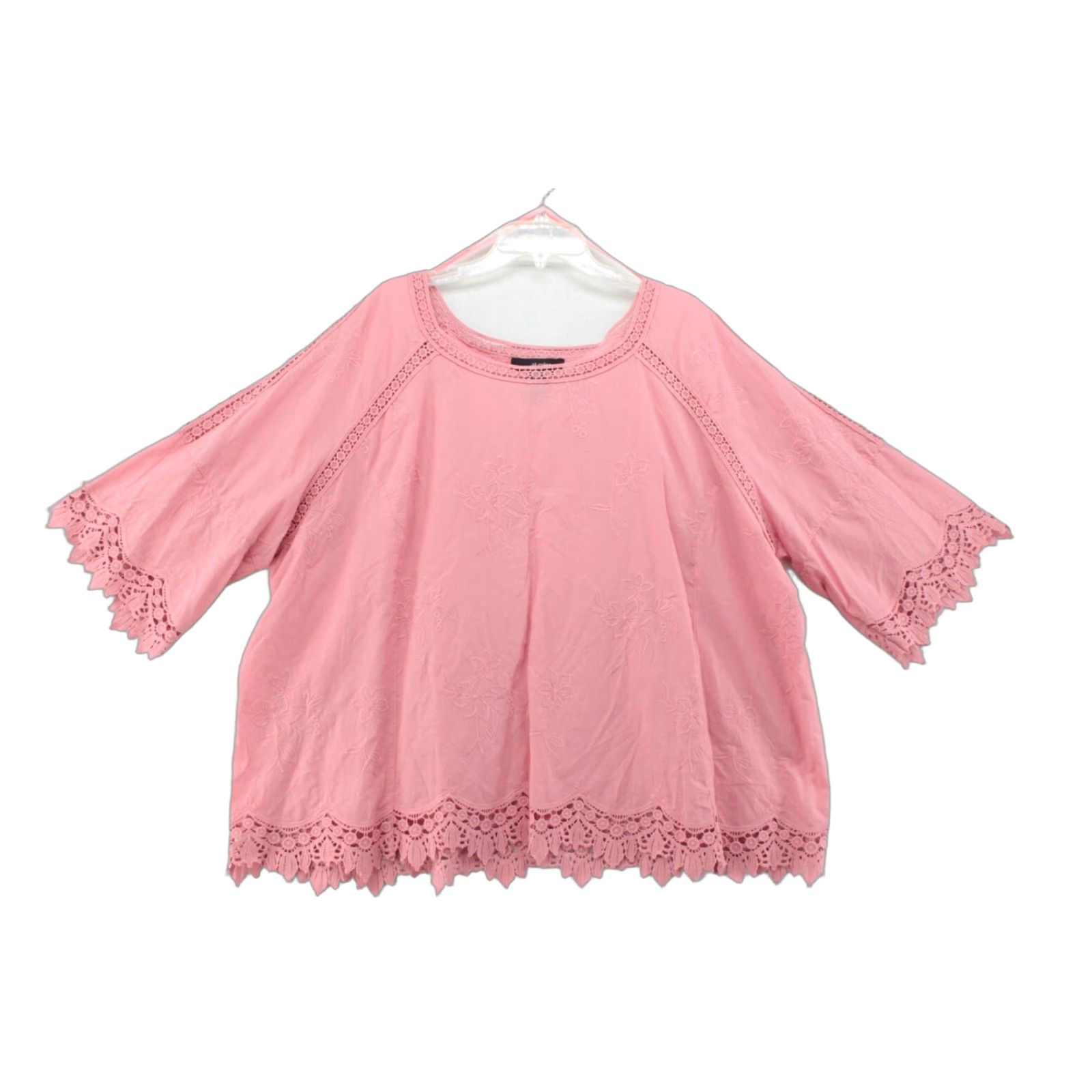 NWT Abstract Blouse Women 3XL Pink Lace Embroidered 3/4 Sleeve Tunic Top NWT Plus Size Women's Blouse Pink Lace Embroidered 3/4 Sleeve Tunic Abstract