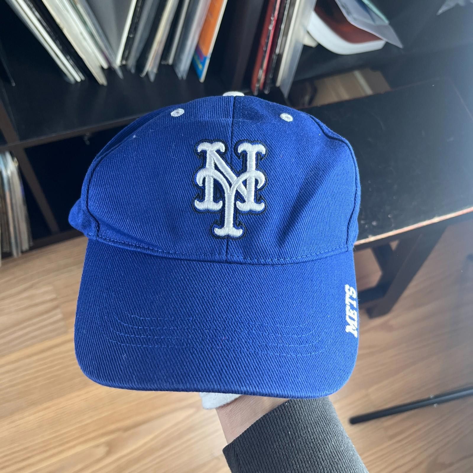 Other Vintage New York Mets Strapback Hat Size ONE SIZE - 1 Thumbnail