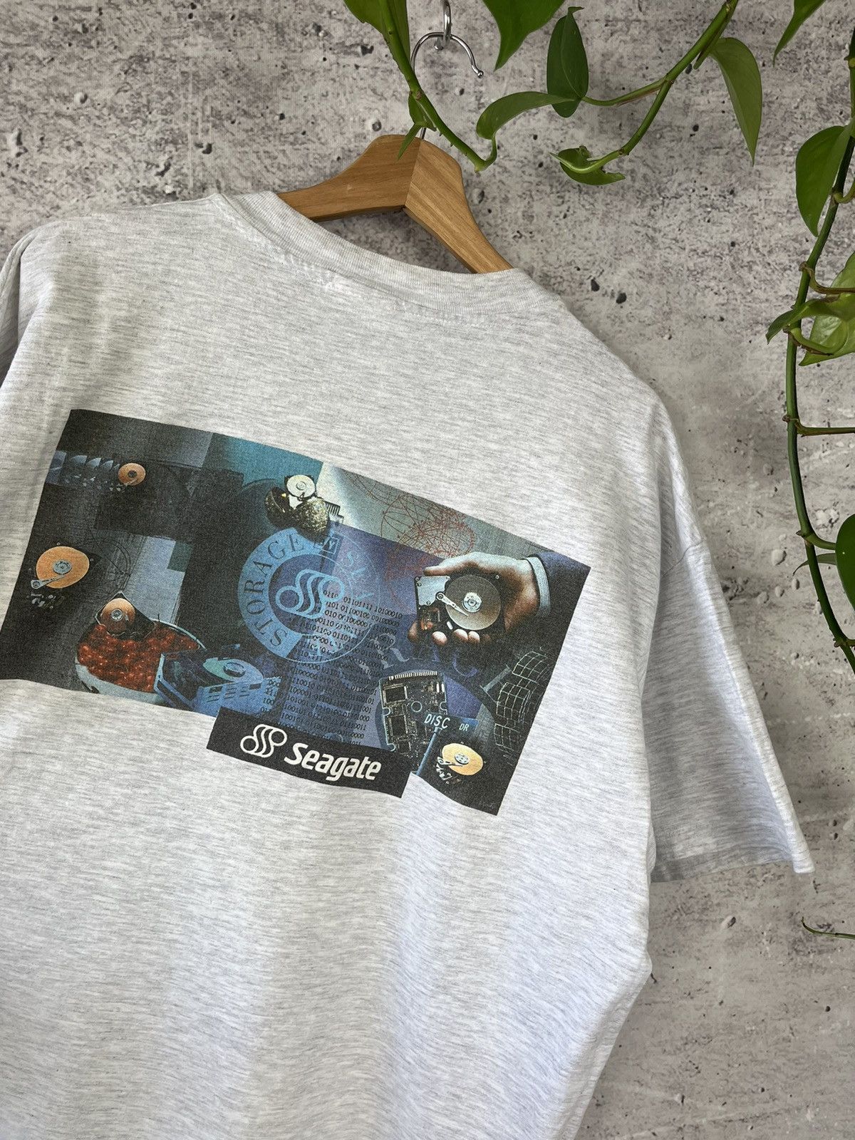 Hanes × Vintage Vintage Seagate technology t-shirt (K) Size US XL / EU 56 / 4 - 6 Thumbnail