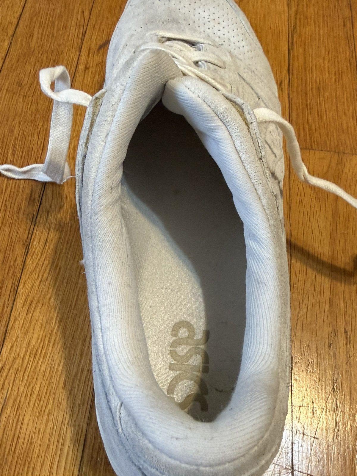 Asics Asics 30th Anniversary Gel Lyte iii OG - Cream Suede Size US 11.5 / EU 44-45 - 9 Thumbnail