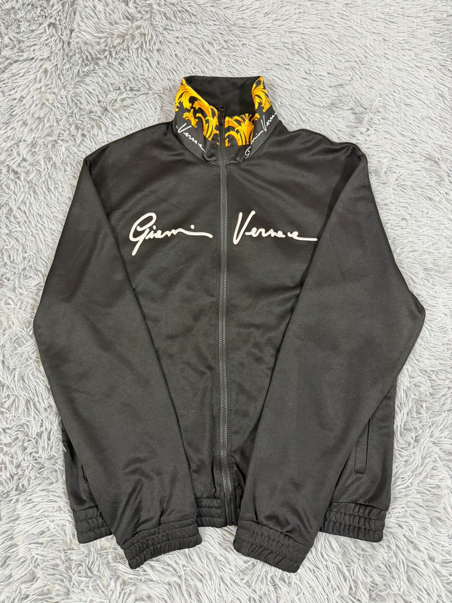 Versace Versace Black Light Jacket xl Men Size US XL / EU 56 / 4 - 1 Thumbnail