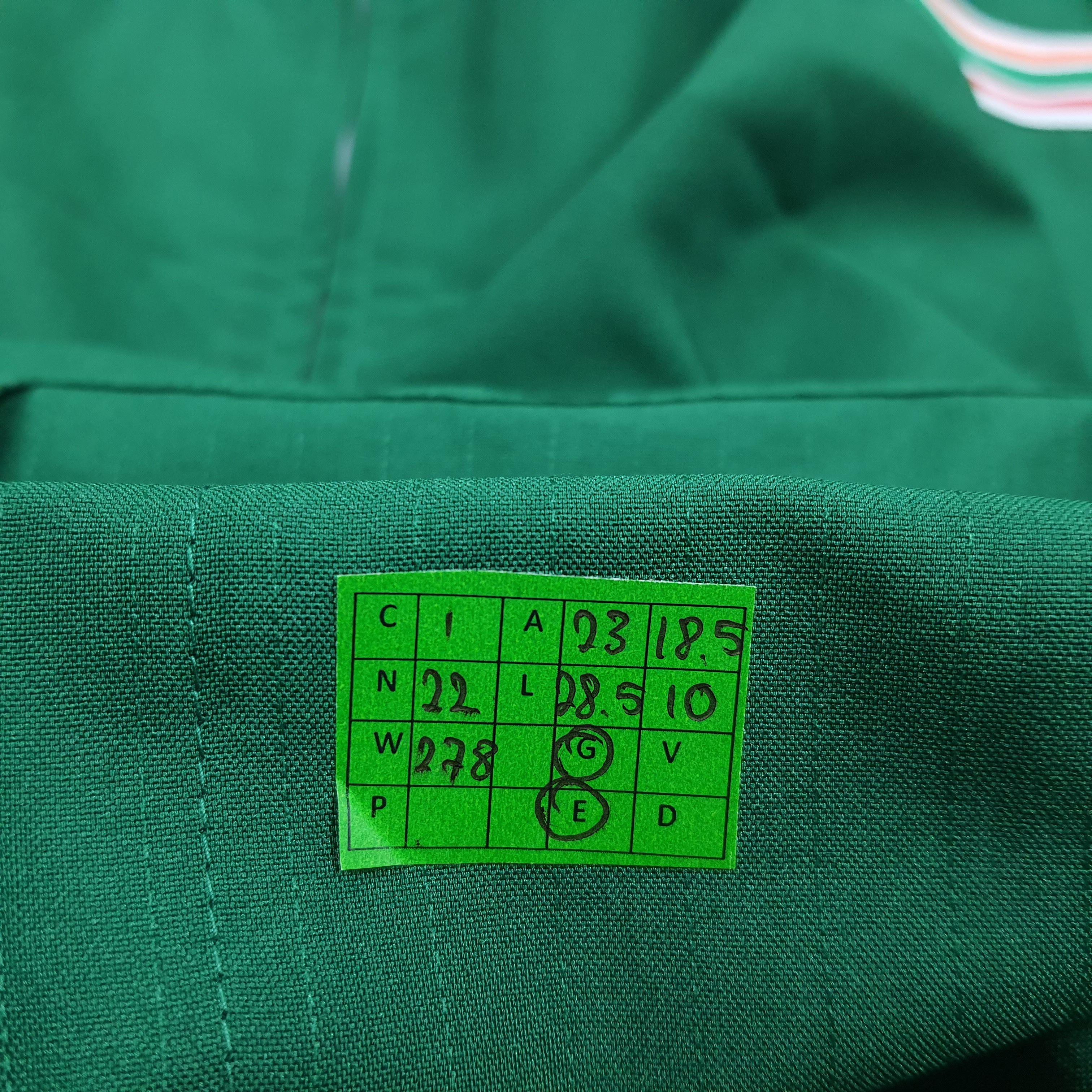 Japanese Brand Vintage 7-Eleven Japan Worker Uniform Zipper Jacket E1A22 Size US L / EU 52-54 / 3 - 7 Thumbnail