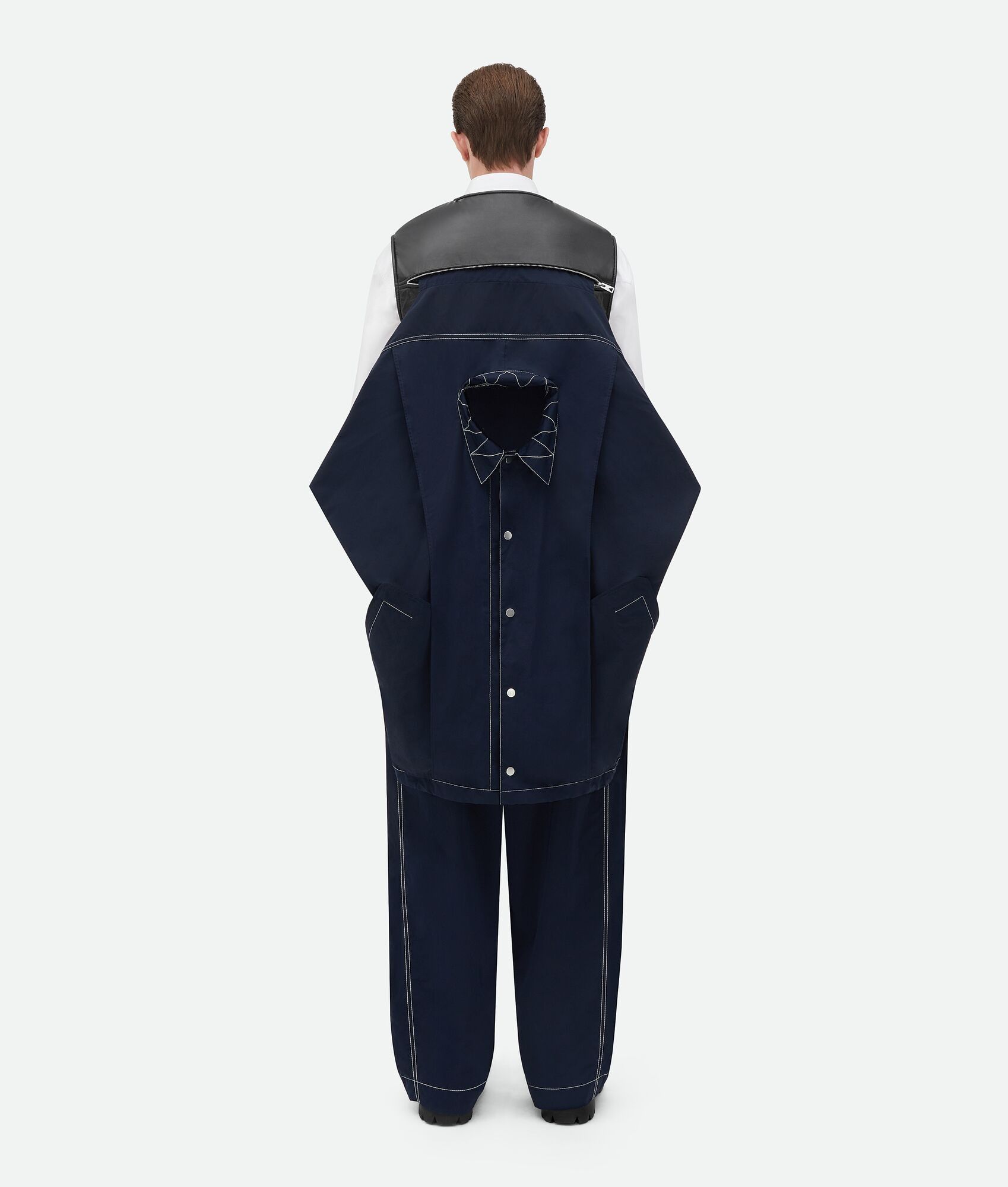 Bottega Veneta o1w1db10525 Tech Nylon Blouson Leather Integrated Gilet Navy Size US S / EU 44-46 / 1 - 4 Thumbnail
