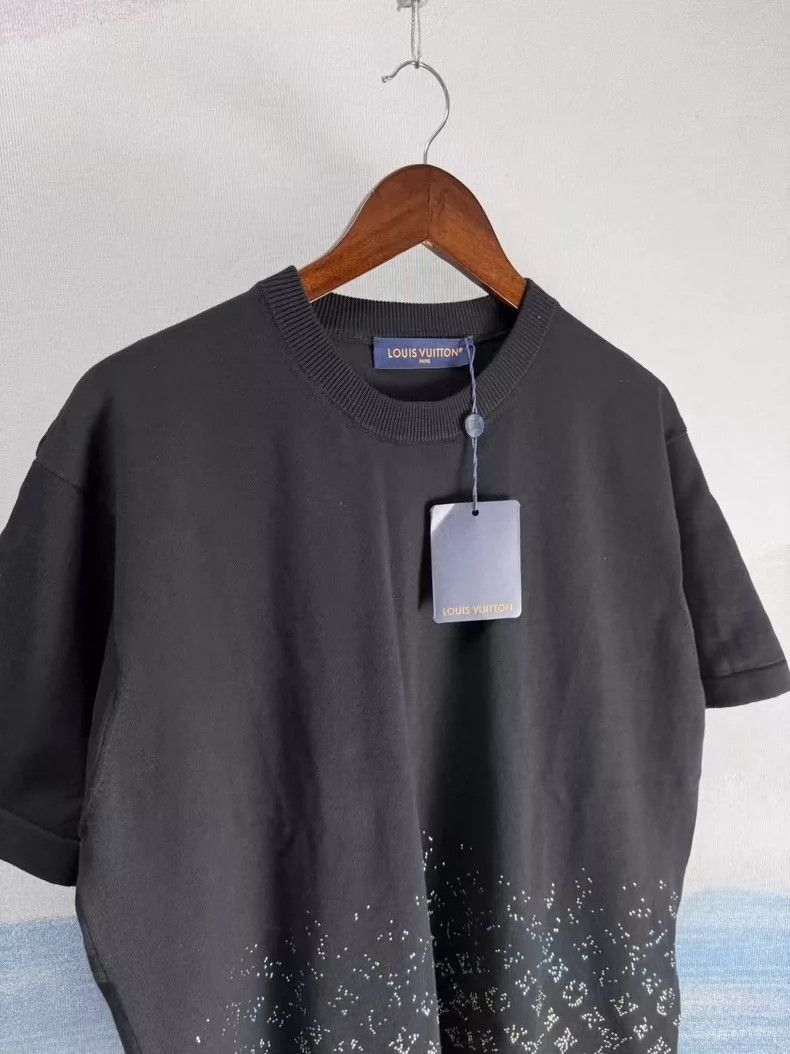 Louis Vuitton Louis Vuitton Black Rhinestone Gradient T-Shirt-2507 Size US M / EU 48-50 / 2 - 3 Thumbnail