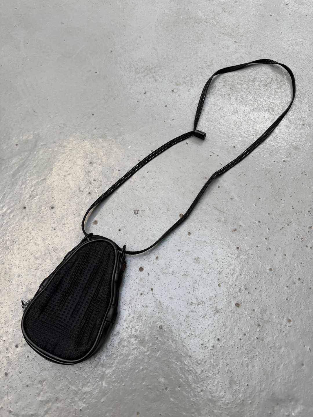 Number (N)ine × Undercover SS09 “Neoboy” pouch necklace Archive Coincase Undercoverism Size ONE SIZE - 8 Thumbnail