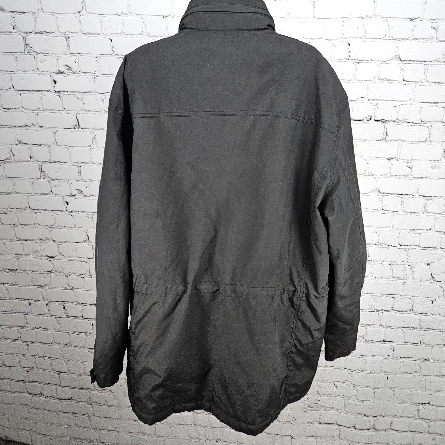Michael Kors Michael Kors Jacket Women 2X Black Hooded Insulated Snap Zip Utility Pockets Lined Polyester Mid-Length Classic Outdoor Size XXL / US 16-18 / IT 52-54 - 2 Thumbnail