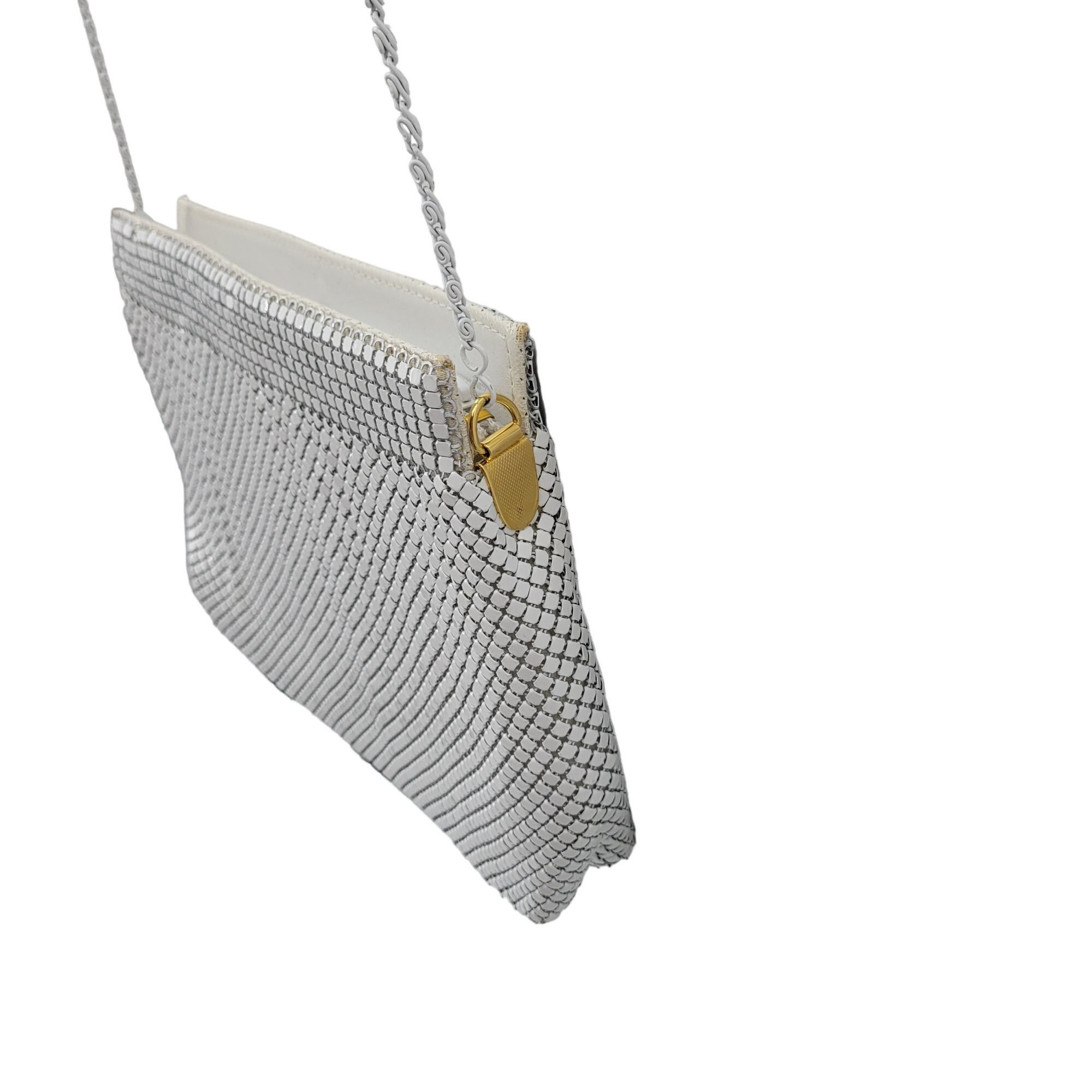 Vintage Vintage 80s White Metal Mesh Evening Bag Crossbody Chain Sho Size ONE SIZE - 7 Thumbnail