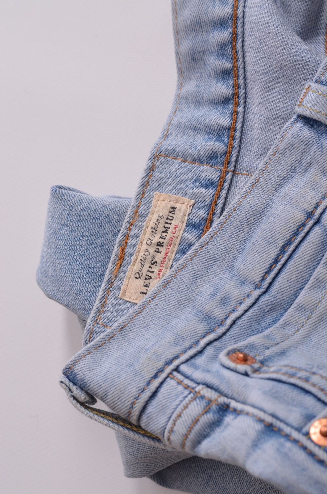 Levi's Levis Levi’s 501 Premium Washed Denim Jeans size 32 Size US 32 / EU 48 - 4 Thumbnail