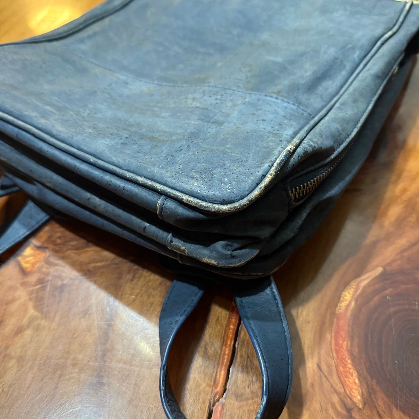 Vintage Laflore Paris Backpack Bag Unisex Adults Blue Bark 15x10x4 Zip Leather Straps Gold Hardware Logo Casual Vintage No Pocket Pattern Solid Modern Size ONE SIZE - 2 Thumbnail