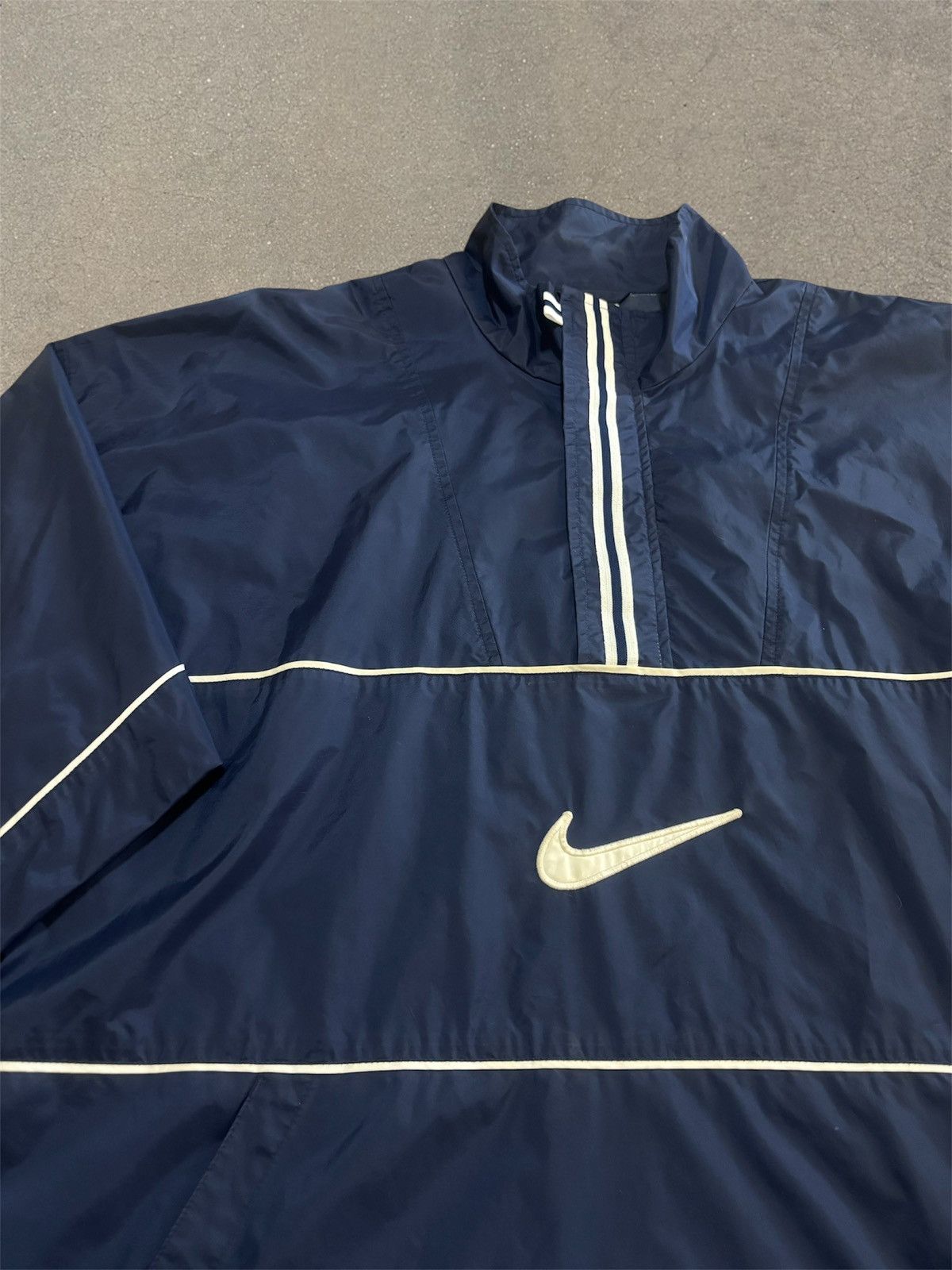 Nike Vintage Nike Windbreaker Jacket | Navy | 90s/00s Aesthetic Size US XL / EU 56 / 4 - 2 Thumbnail