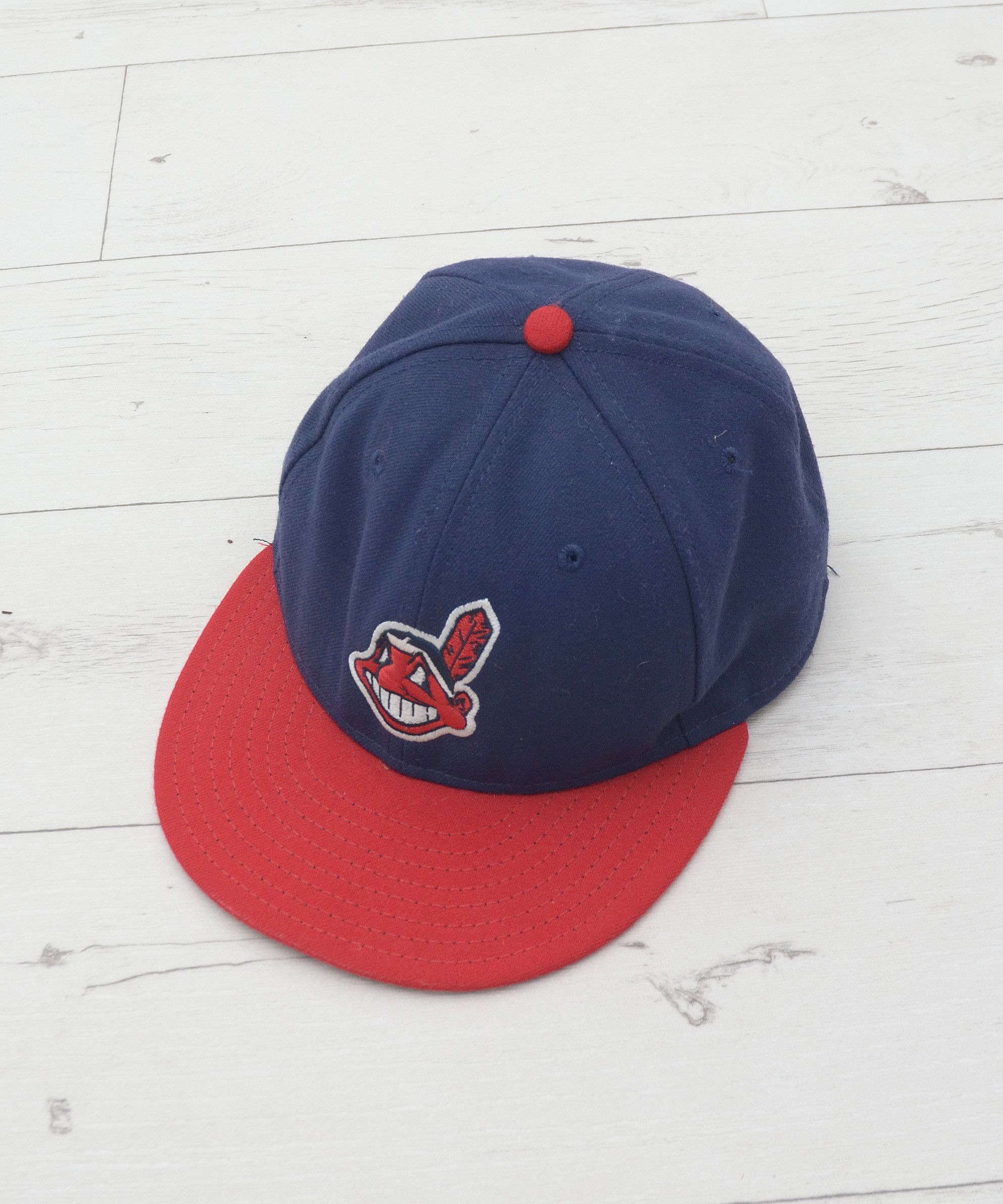 MLB × NBA × New Era SZ 7 1/8 Navy Red CLEVELAND INDIANS CHIEF WAHOO New Era Hat Size ONE SIZE - 2 Thumbnail
