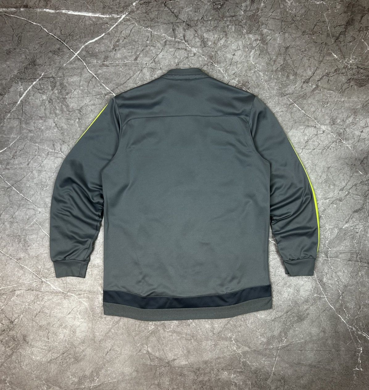 Adidas Adidas Real Madrid gray zip up soccer football track jacket Size US L / EU 52-54 / 3 - 2 Thumbnail