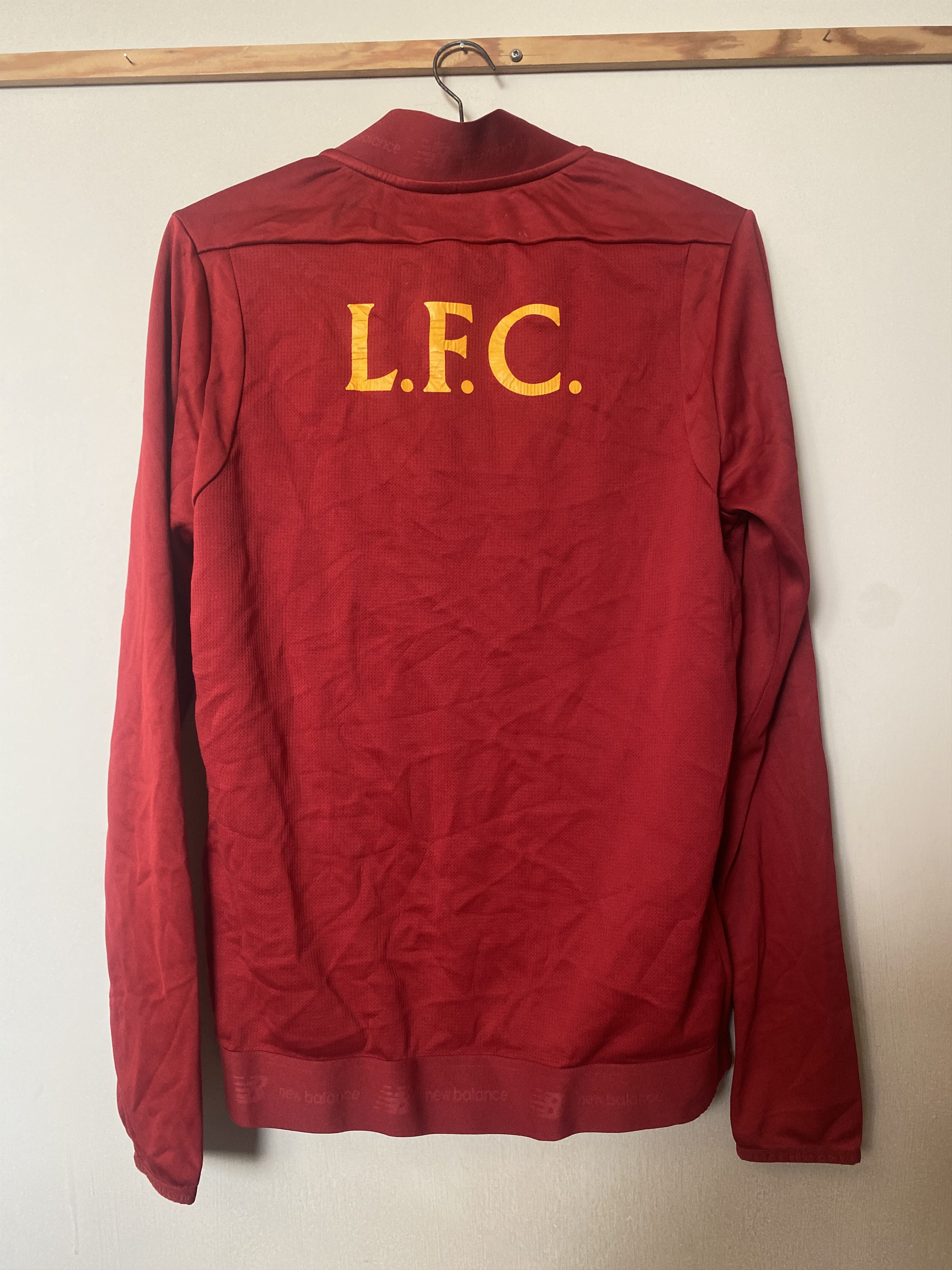 New Balance LIVERPOOL F.C. New Balance Training Sweatshirt M UNIQUE Grailed