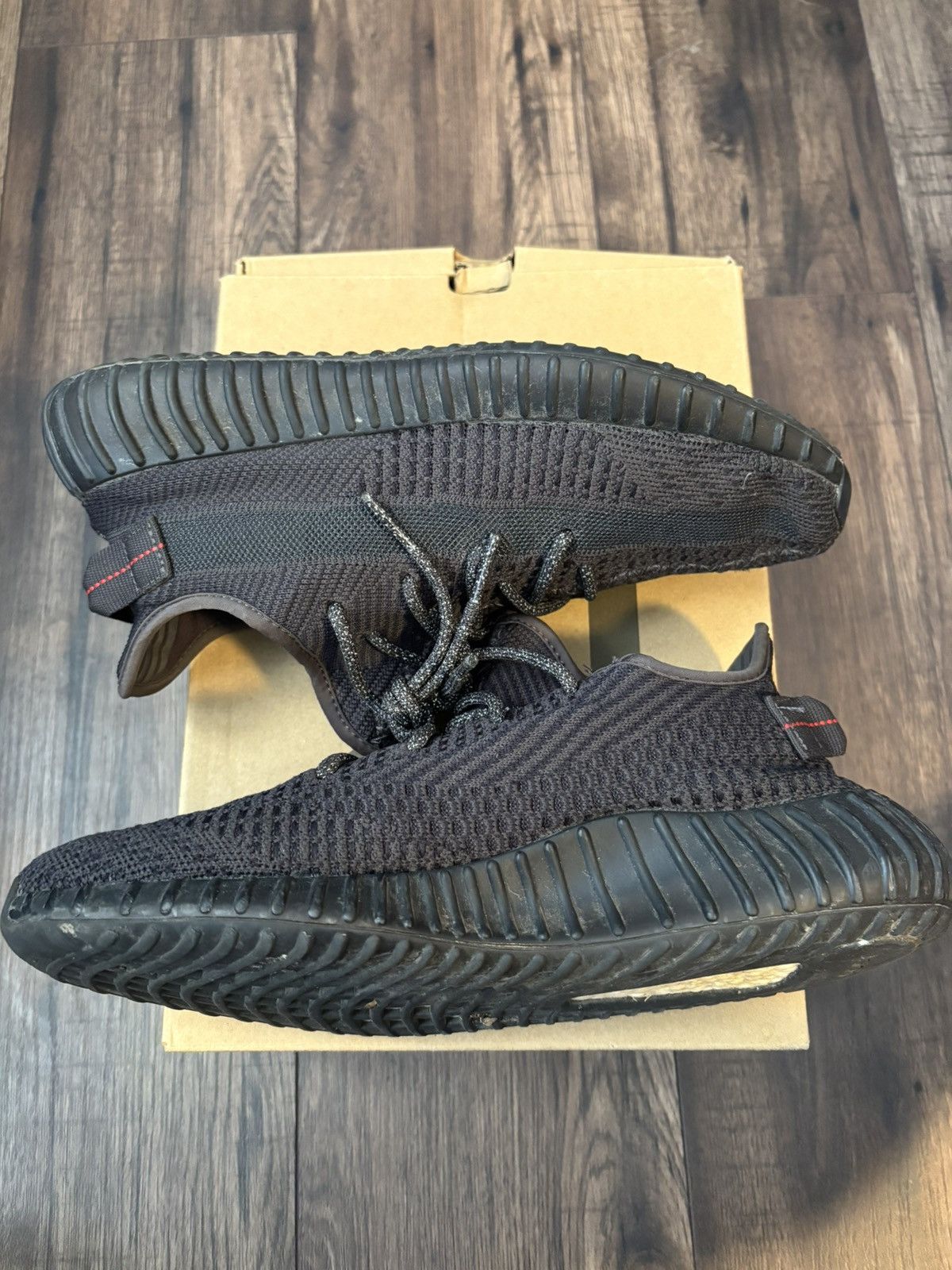 Adidas Size 10 - Yeezy Boost 350 V2 Black Non-Reflective Size US 10 / EU 43 - 4 Thumbnail