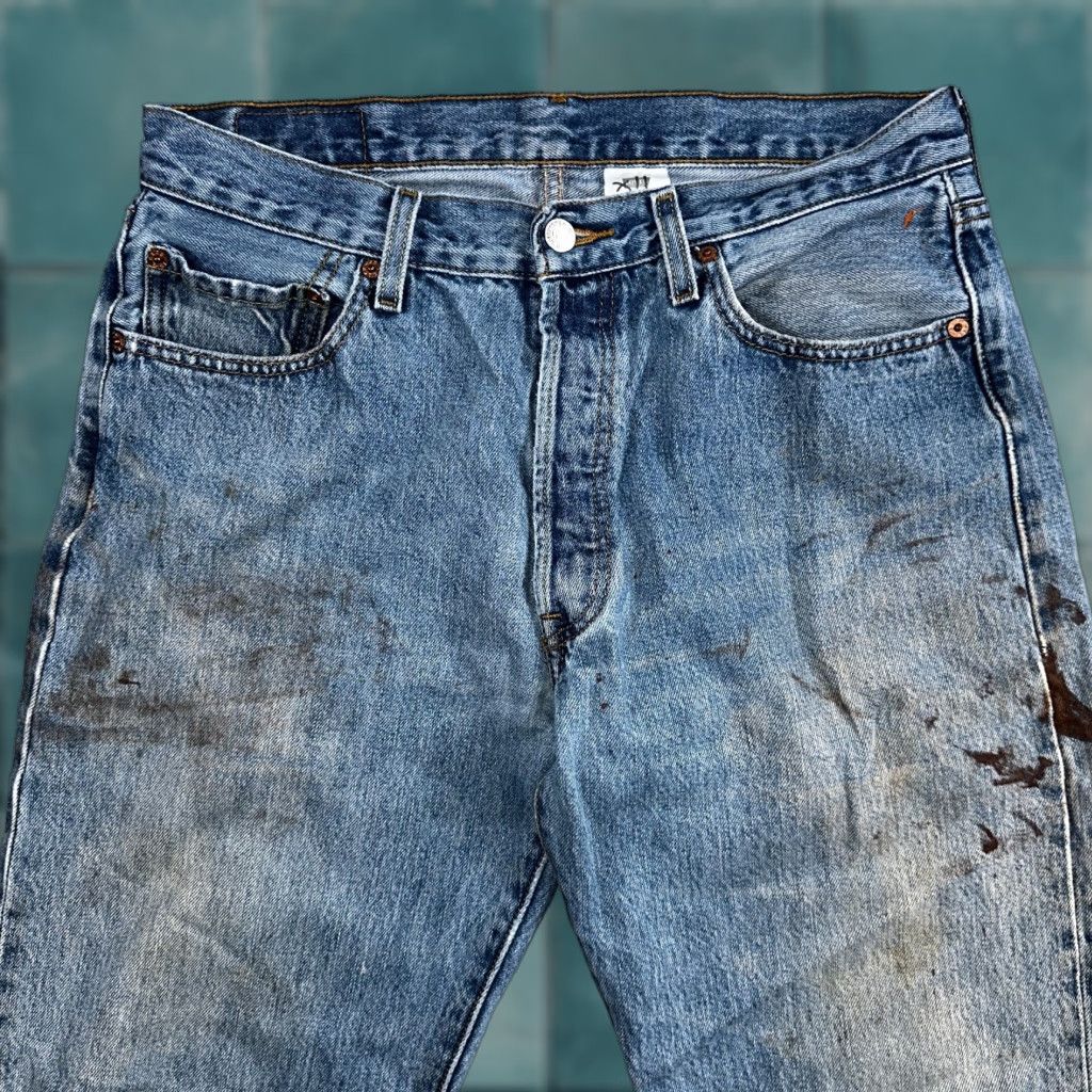 Levi's VINTAGE Levi's 501 Jeans 34x30 Men Blue 90s Straight Denim Cotton Regular Classic Mid Rise 34x30 Jeans Mens Levi'S 501 Series 90s Theme Comfort Size US 34 / EU 50 - 1 Thumbnail