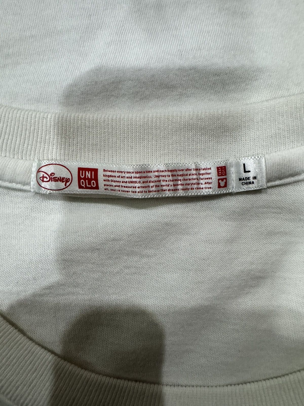 Disney Mickey mouse cube Uniqlo x Disney White Shirt L Size Size US L / EU 52-54 / 3 - 6 Thumbnail