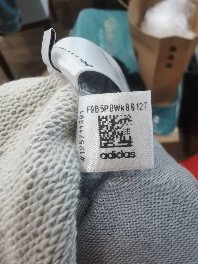 Y-3 Y-3 size m Sporty baggy cropped pants Size US 28 / EU 44 - 5 Thumbnail
