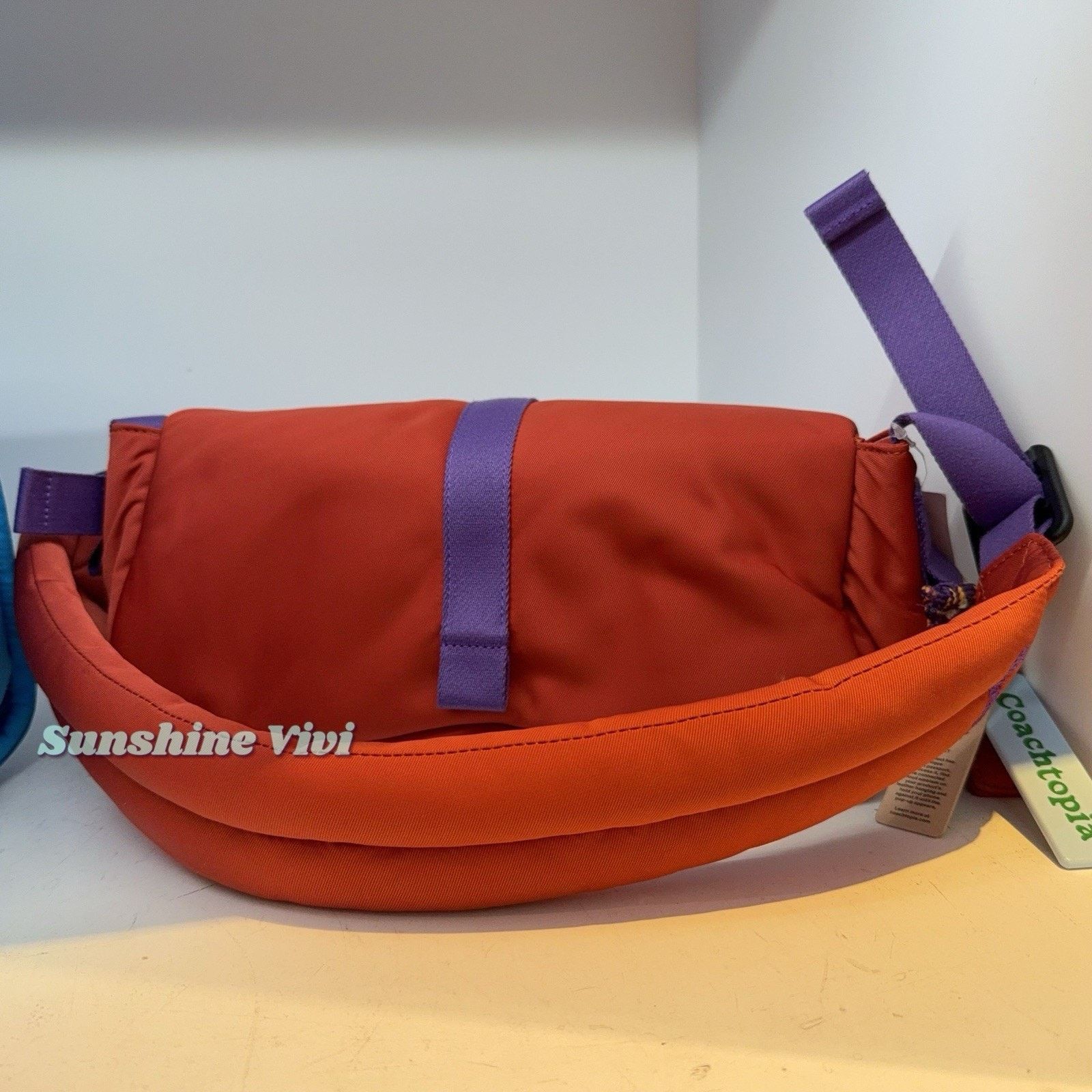 Coach NWT Coach Coachtopia Bag Crossbody Wavy Dinky Orange CQ859 Size ONE SIZE - 4 Thumbnail