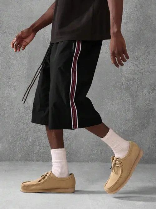 Jean × Vintage Unique designer Y2K Drip shorts Size US 30 / EU 46 - 1 Thumbnail