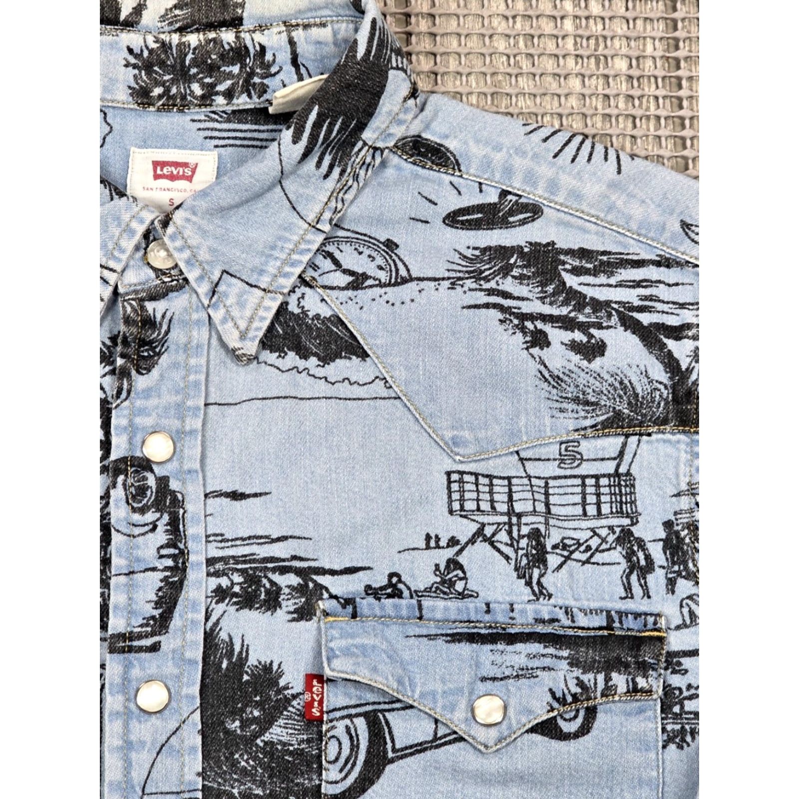 Levi's VINTAGE Levi’s Denim Western Pearl Snap Long Sleeve Blue Mens S All Over Graphic Print Size US S / EU 44-46 / 1 - 3 Thumbnail