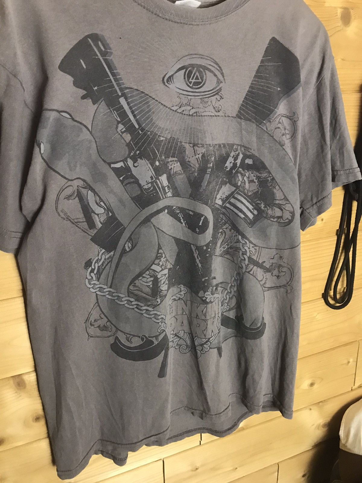 Band Tees Vintage 00s Linkin Park t-shirt Size US M / EU 48-50 / 2 - 3 Thumbnail
