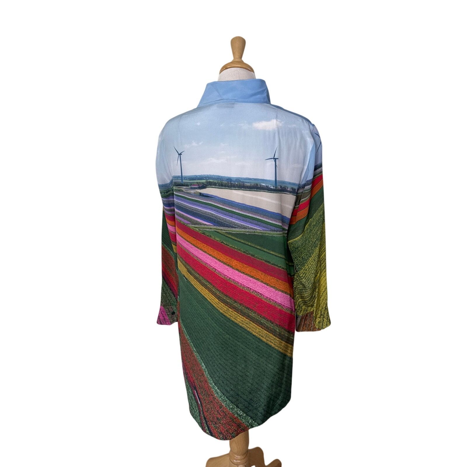 Akris AKRIS 100% Silk Tulip Fields Button Up Tunic Blouse Size 12 Size XL / US 12-14 / IT 48-50 - 5 Thumbnail