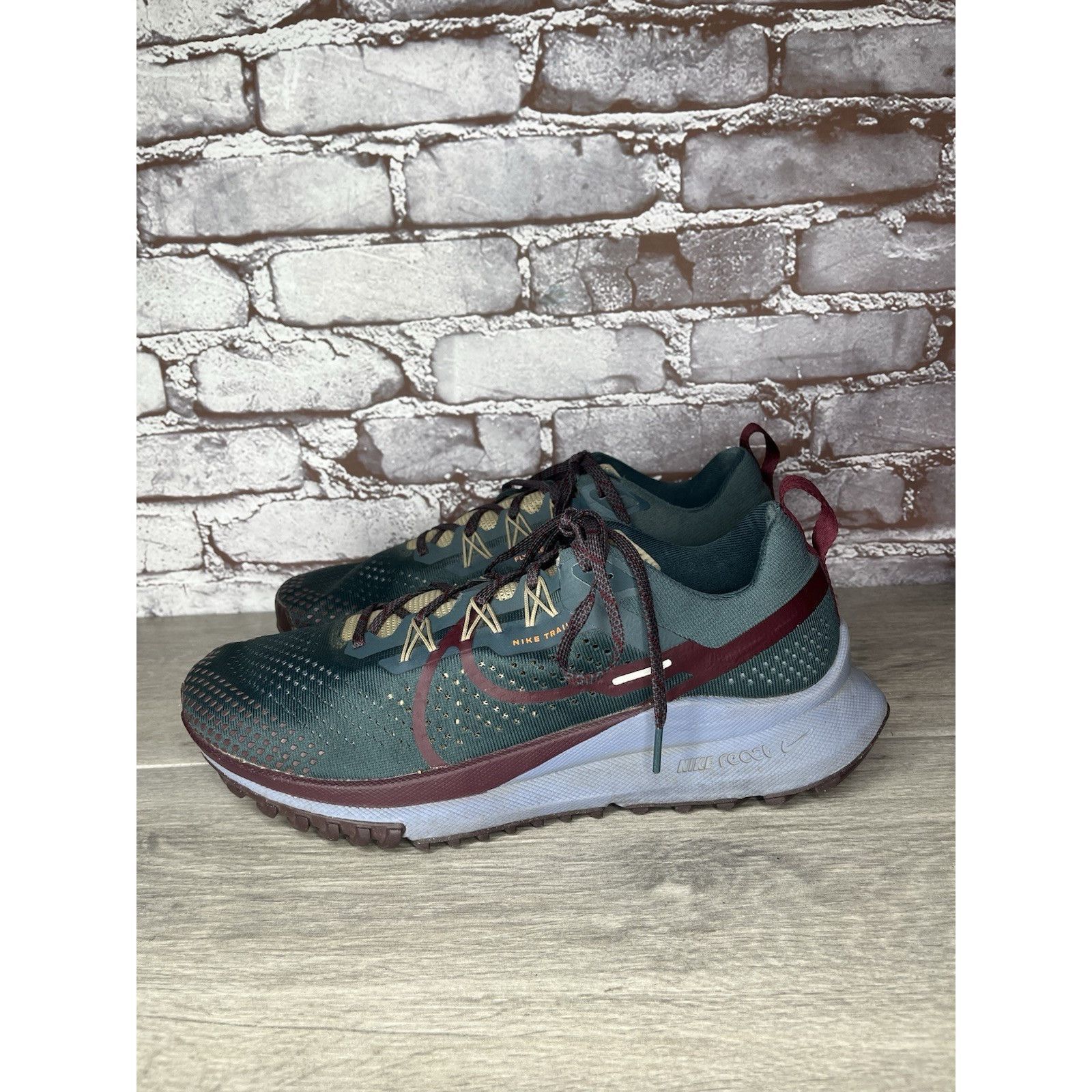 Nike NIKE React Pegasus Trail 4 Deep Jungle Night Maroon DJ6158-3 Size US 11 / EU 44 - 21 Thumbnail