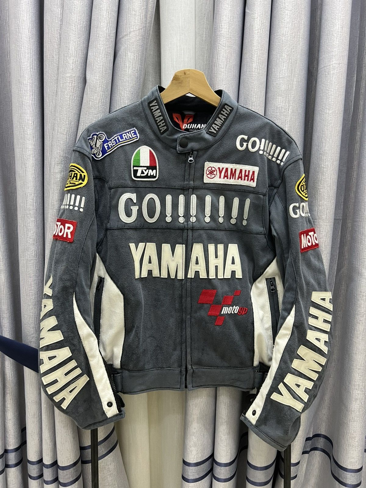 Vintage Vintage Yamaha Go Valentino Rossi MotoGp 46 Motor Jacket Size US M / EU 48-50 / 2 - 1 Thumbnail