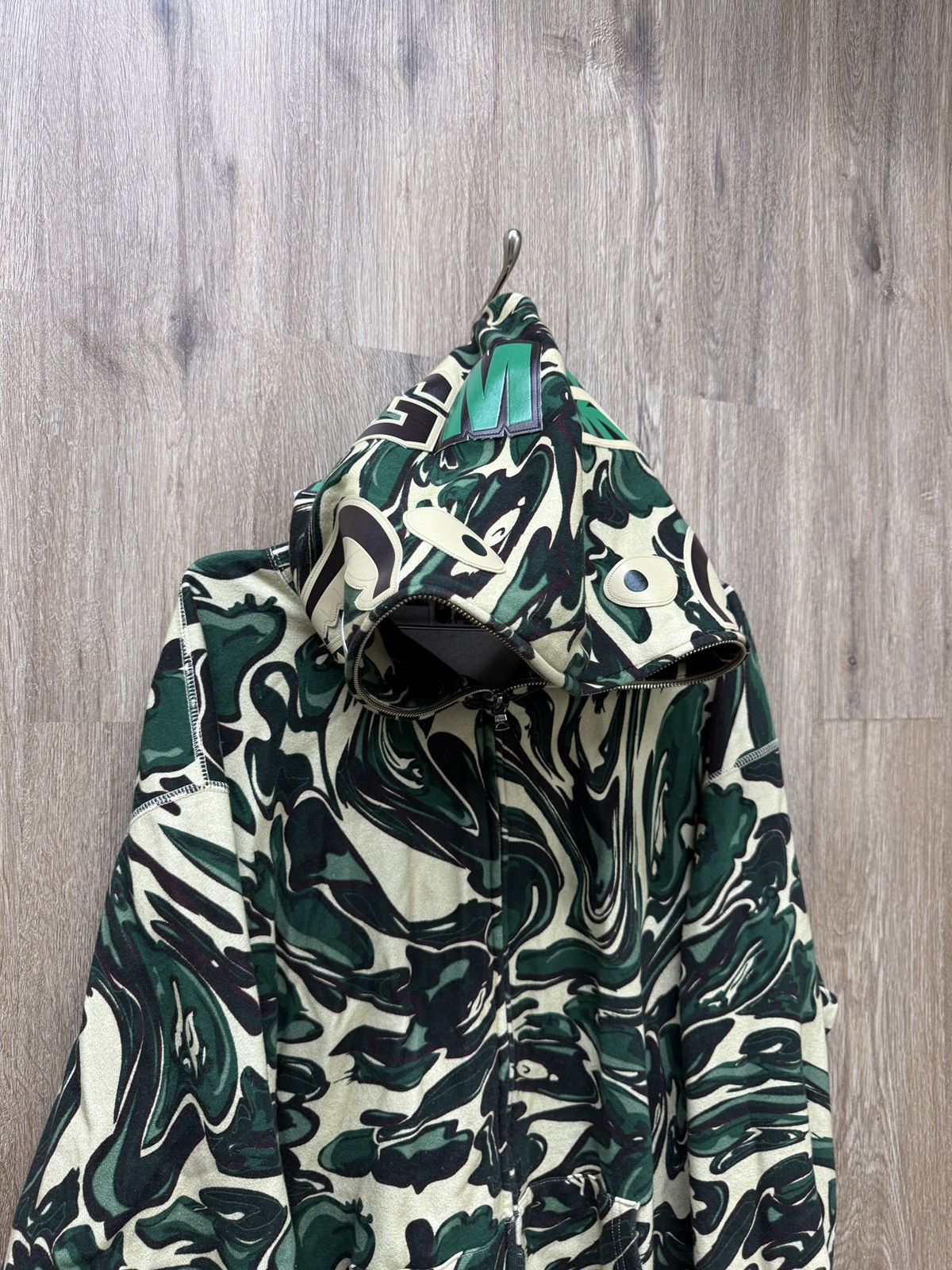 Bape Bape Shark Green Camo Zip Up Hoodie Size US XL / EU 56 / 4 - 2 Thumbnail