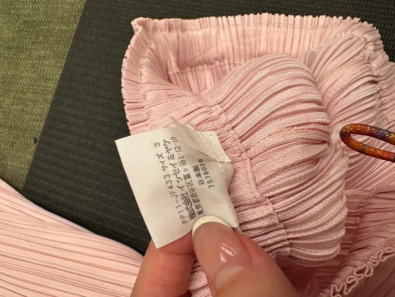 Issey Miyake Issey Miyake size:3 Pink pleated trousers Size 31" - 5 Thumbnail
