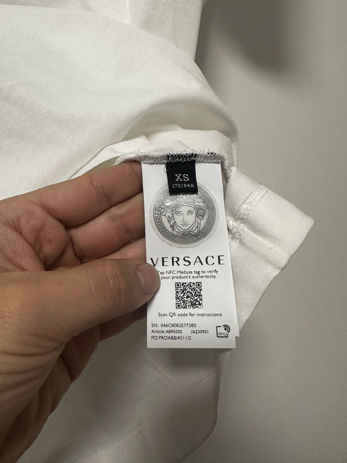 Versace Versace White T-shirt Size US XS / EU 42 / 0 - 6 Thumbnail