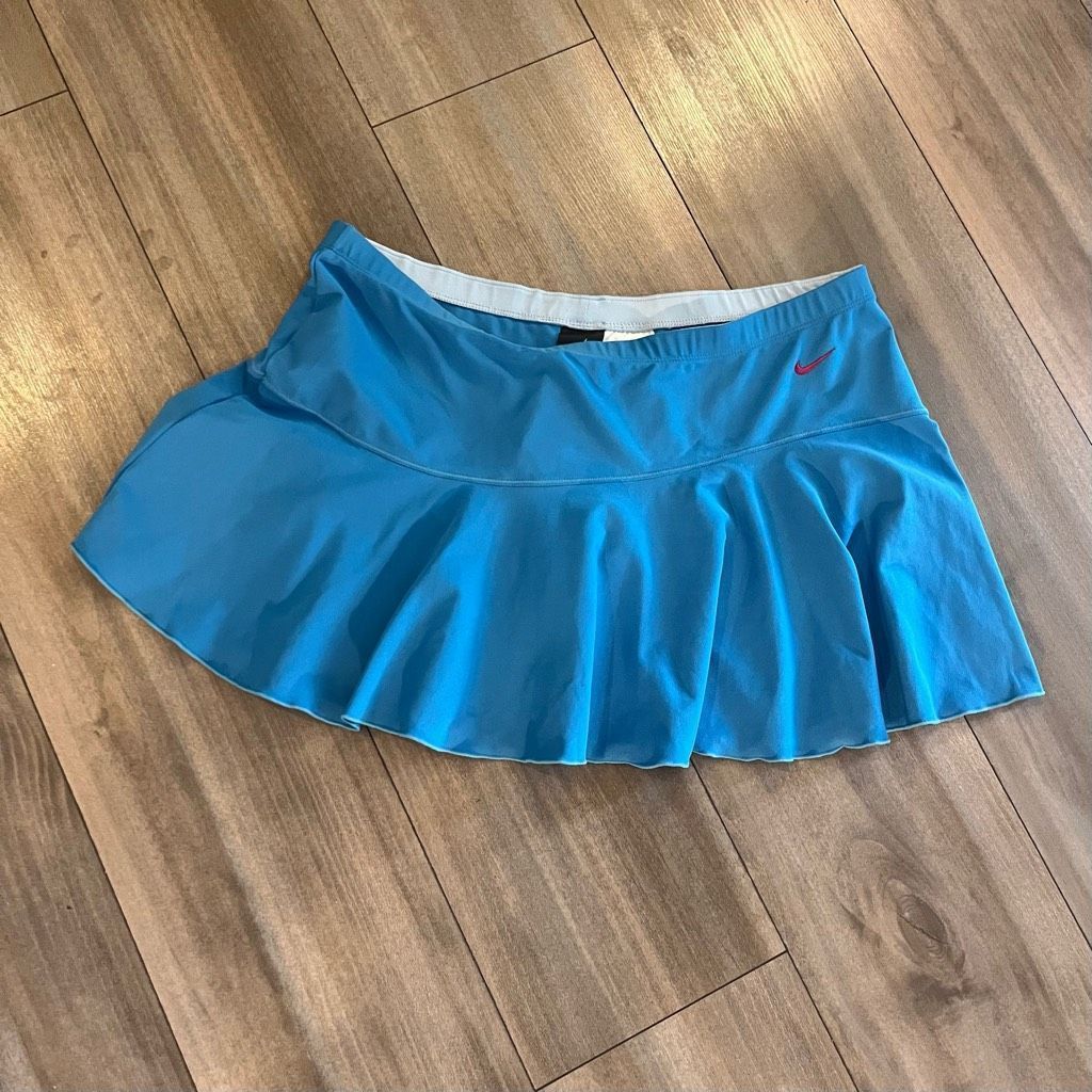 Nike Nike Blue Athletic Tennis Skirt Women Large Bin H-17 - NWT Size 30" / US 8 / IT 44 - 1 Thumbnail