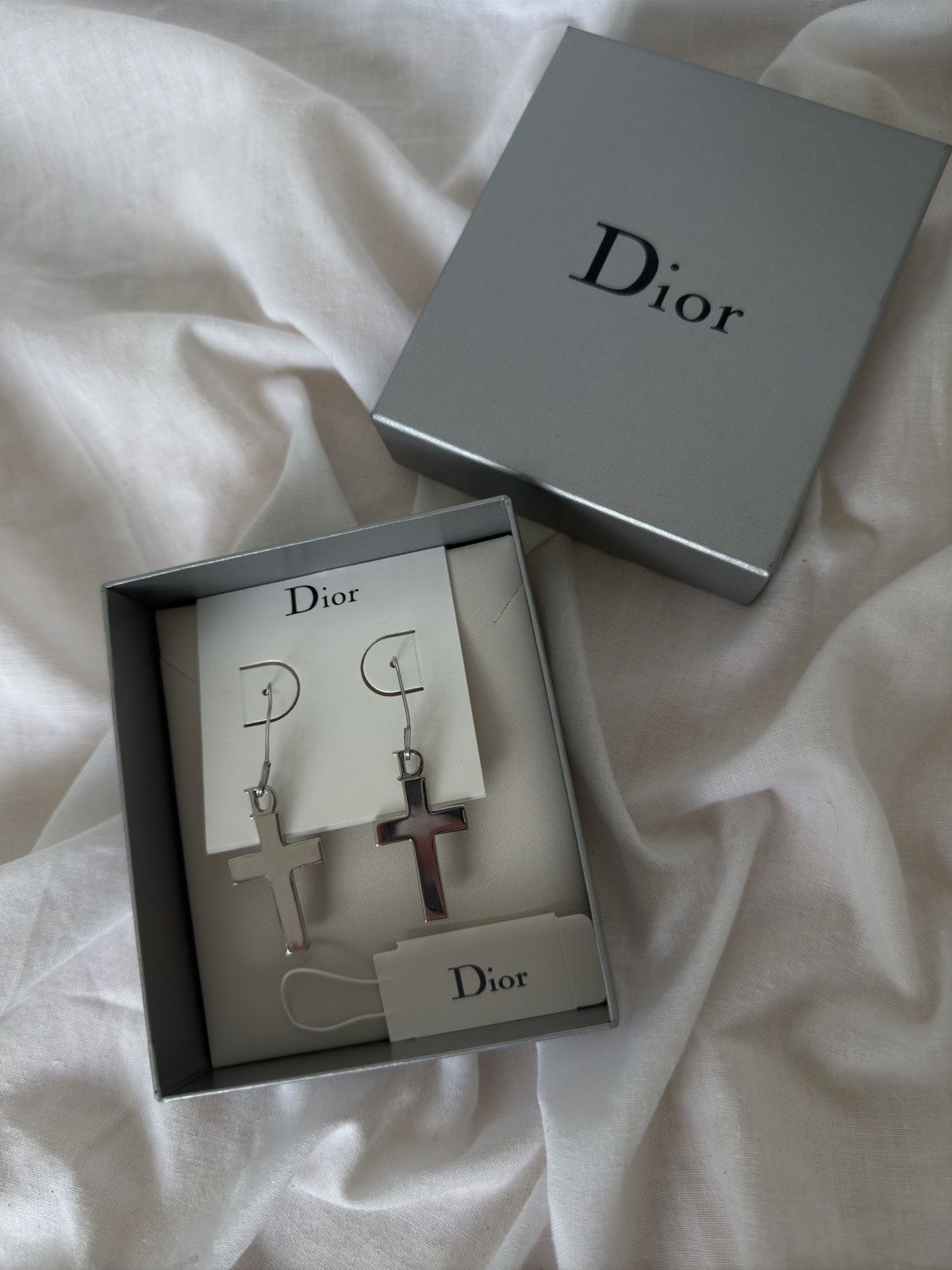 Dior × Vintage Dior vintage stainless steel cross earrings y2k Size ONE SIZE - 1 Thumbnail