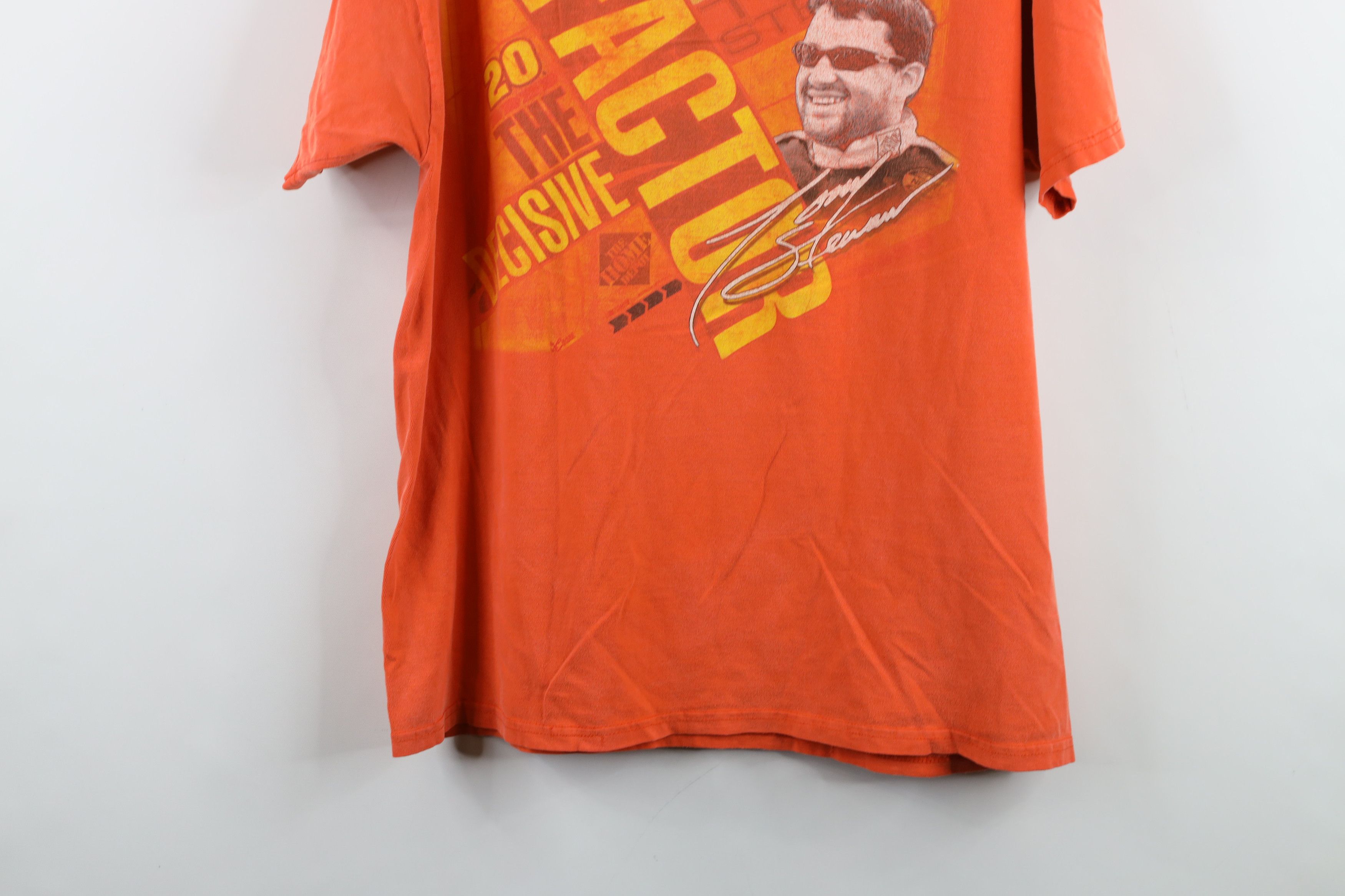 Vintage Vintage Y2K NASCAR Spell Out Tony Stewart Racing T-Shirt Size US L / EU 52-54 / 3 - 16 Thumbnail