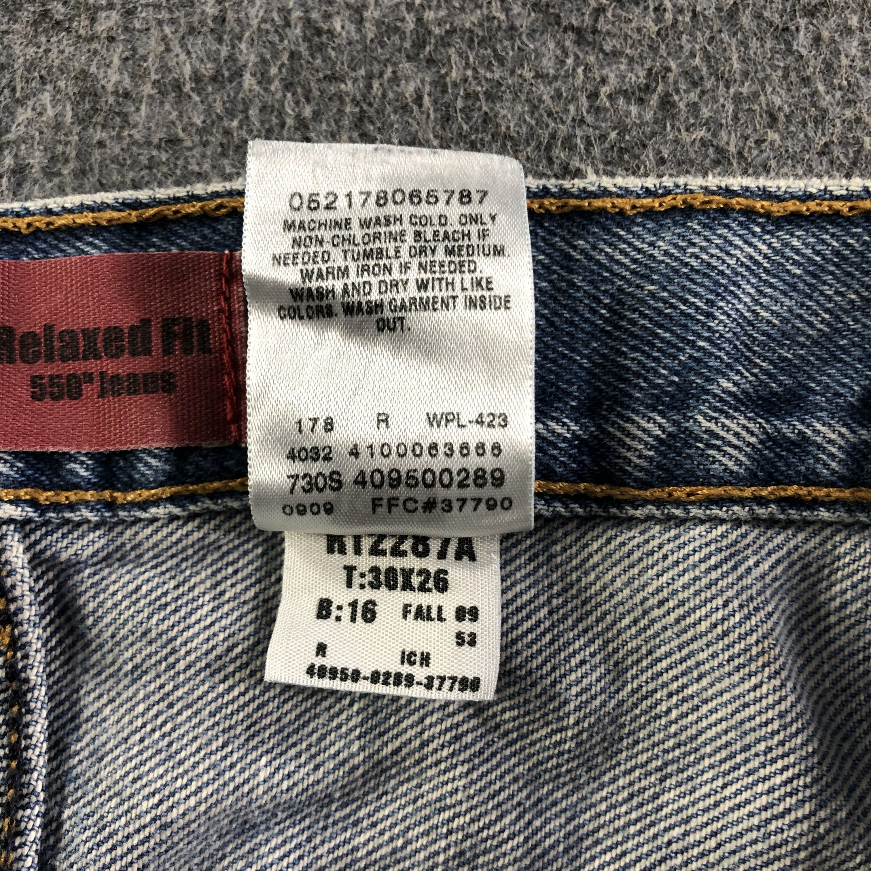 Levi's Vintage Blue Wash Levis 550 Jeans-J3246 Size US 31 - 14 Thumbnail