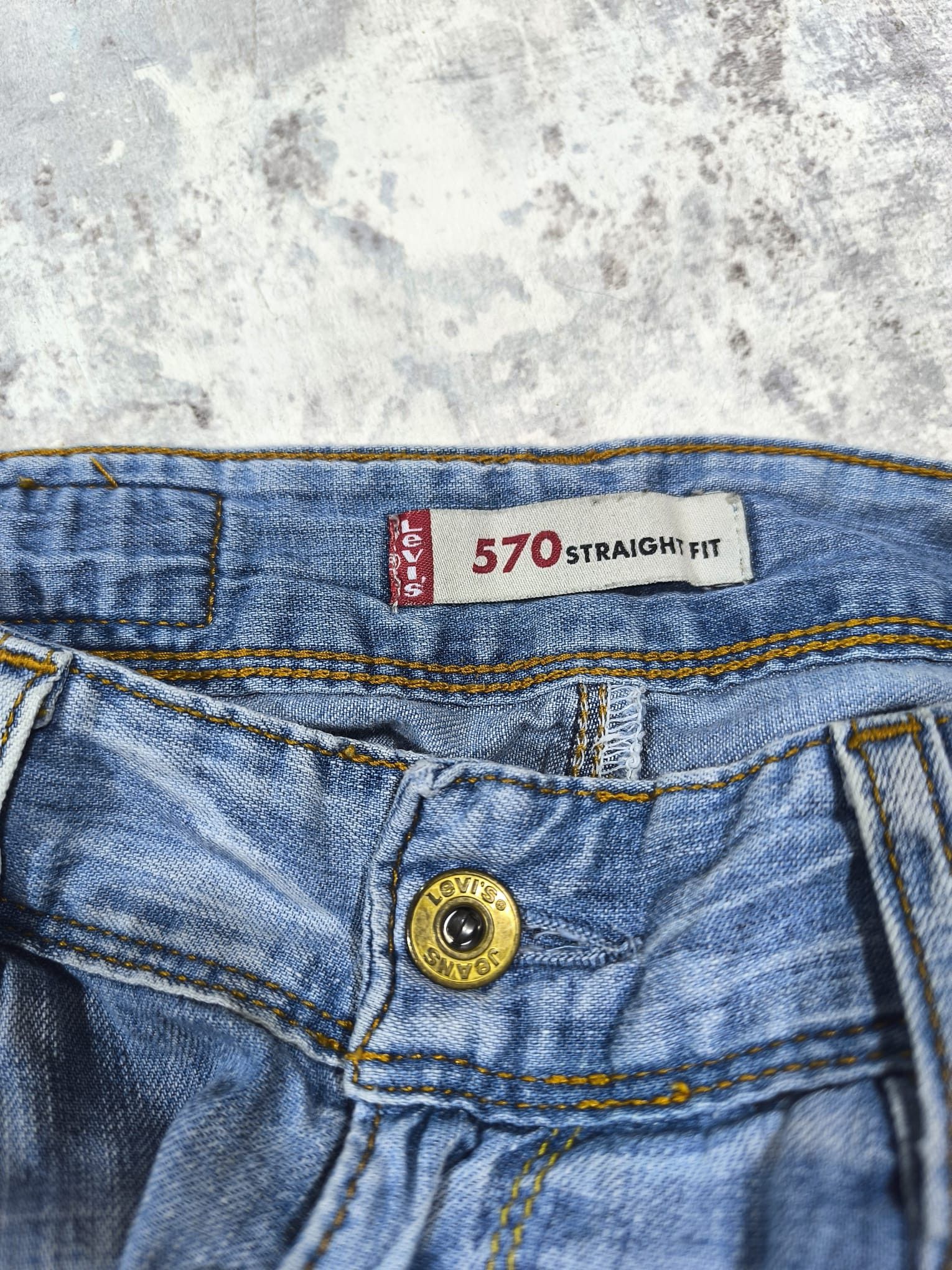 Levi's levis 570 straight lowrise wmn xs faded western Size 28" / US 6 / IT 42 - 2 Thumbnail