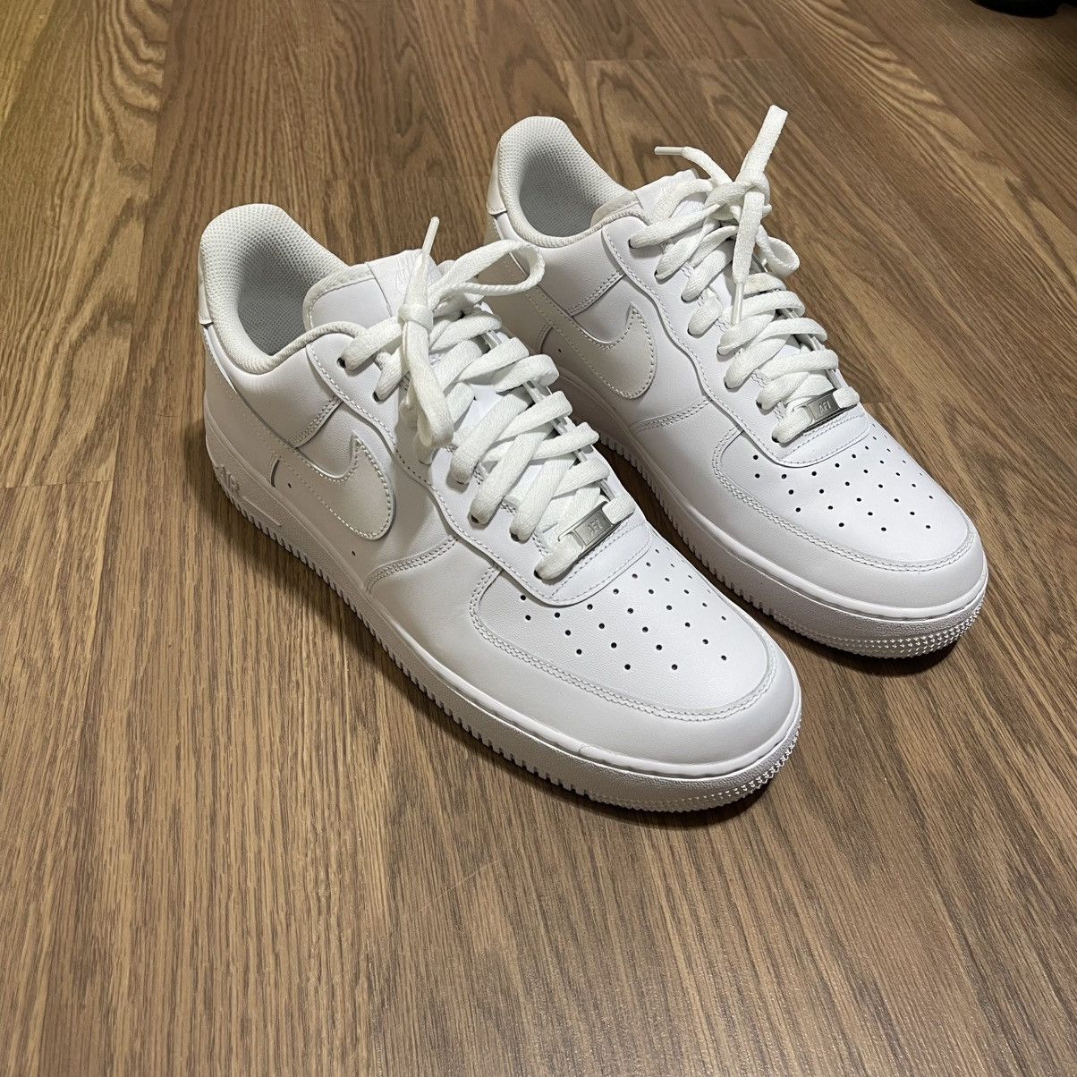 Nike Nike Air Force 1 '07 Triple White Size US 12 / EU 45 - 2 Thumbnail