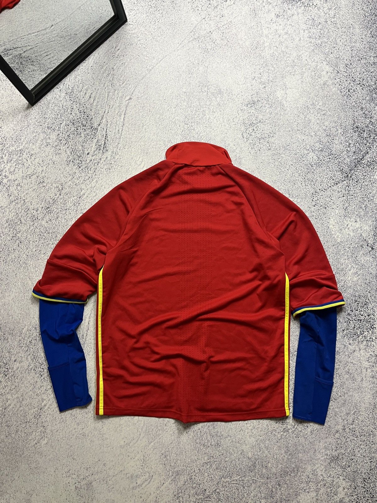 Adidas Adidas Spain 2016 Long Sleeve Football Soccer Jersey Top Size US L / EU 52-54 / 3 - 6 Thumbnail