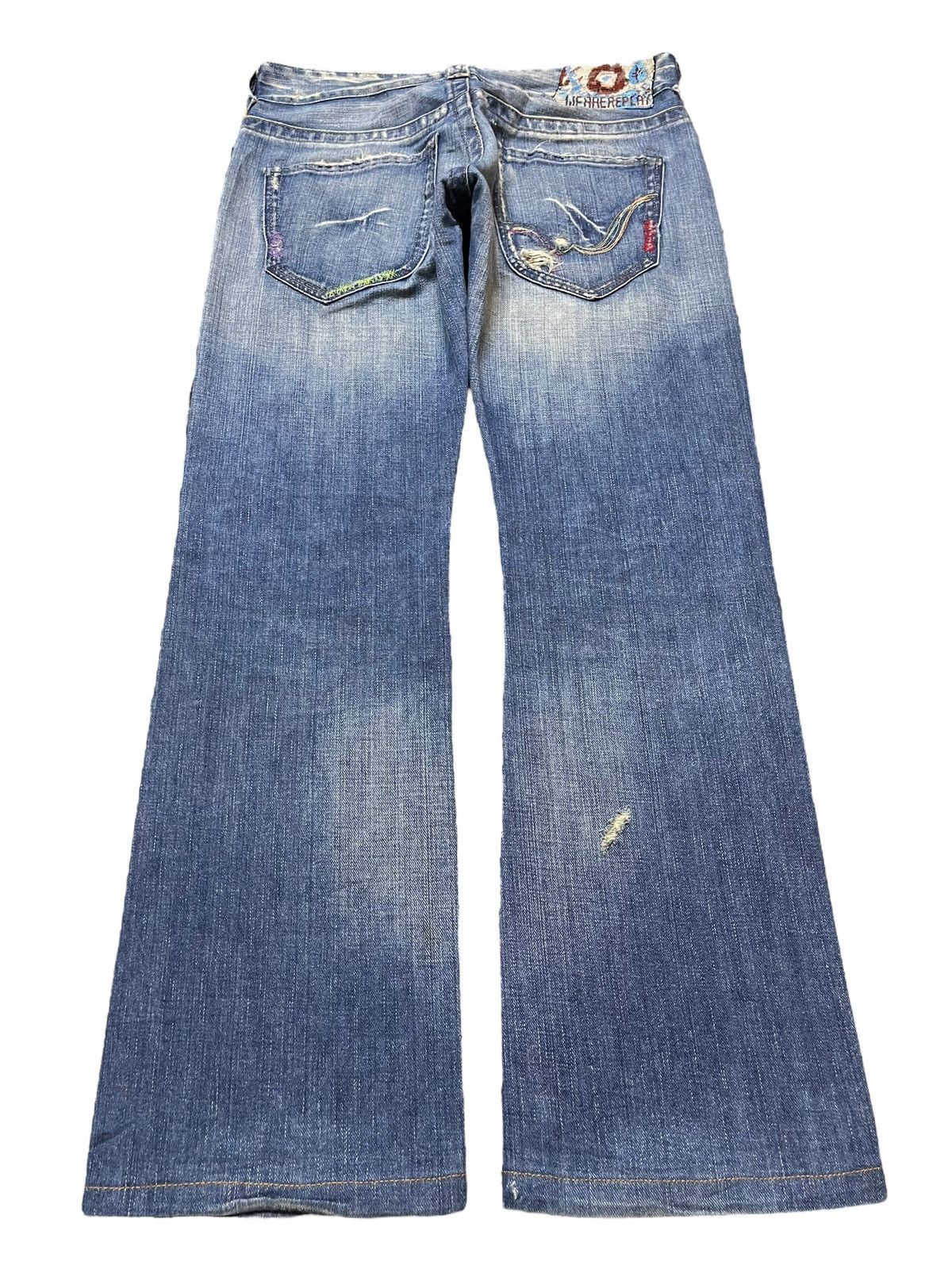 Japanese Brand Vintage Japanese Brand Faded Wash Distressed Loose Jeans Size US 30 / EU 46 - 2 Thumbnail