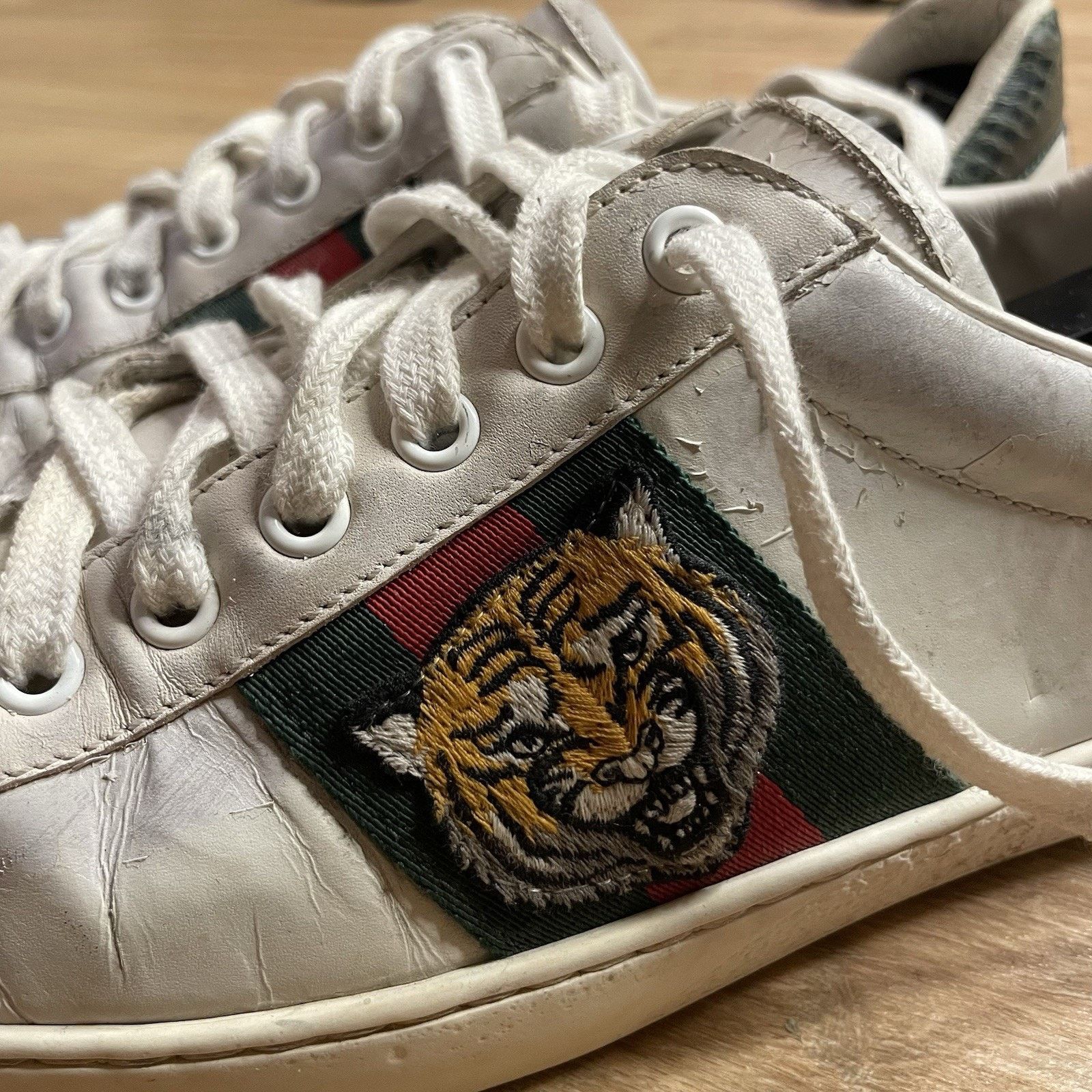 Gucci Gucci Ace Sneakers Tiger Low-Top Trainers shoes leather mens Size US 8 / EU 41 - 7 Thumbnail