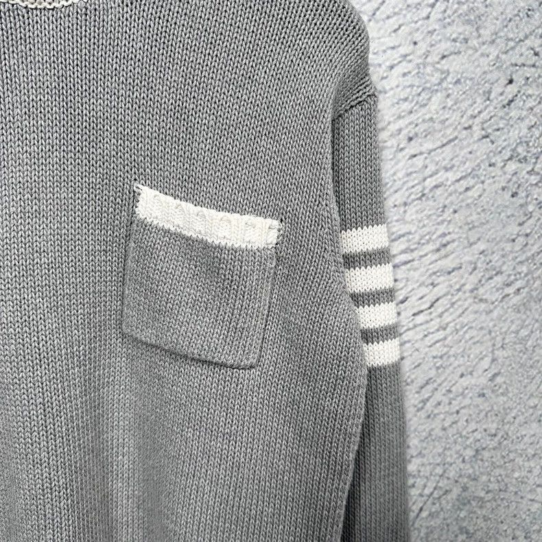 Thom Browne Thom browne Gray and white-edged four-striped knitted round Size US M / EU 48-50 / 2 - 3 Thumbnail