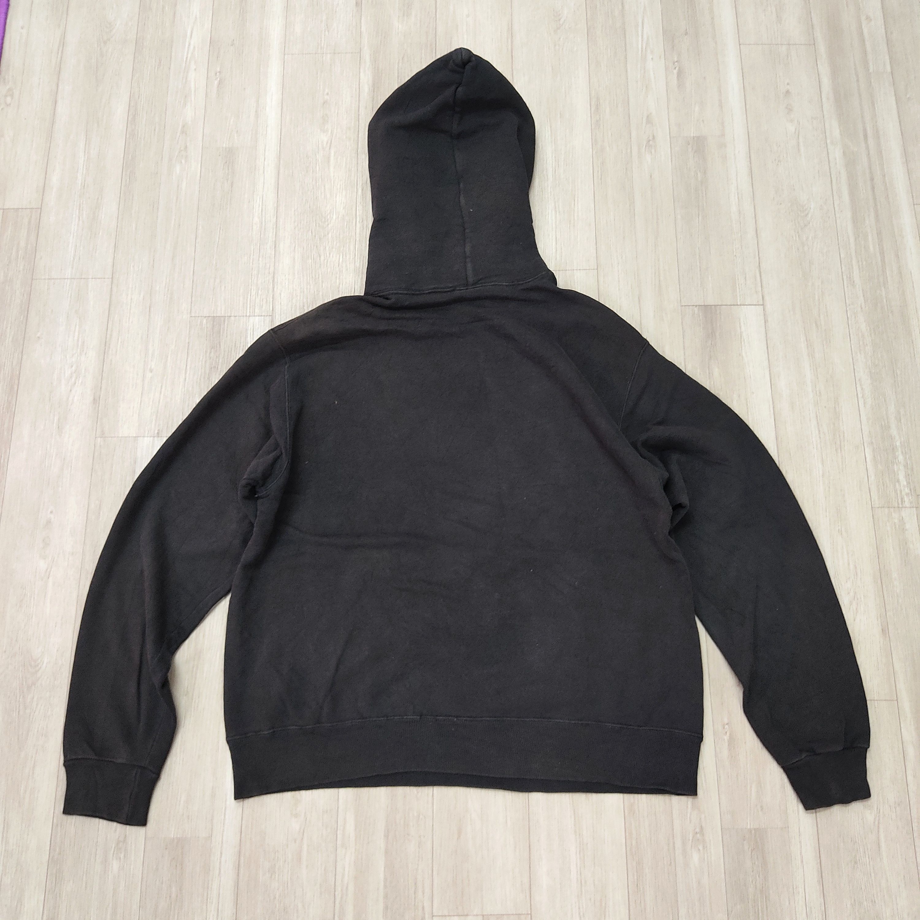 Champion Vintage 90s CHAMPION Script Logo Faded Pullover Hoodie Size US L / EU 52-54 / 3 - 15 Thumbnail
