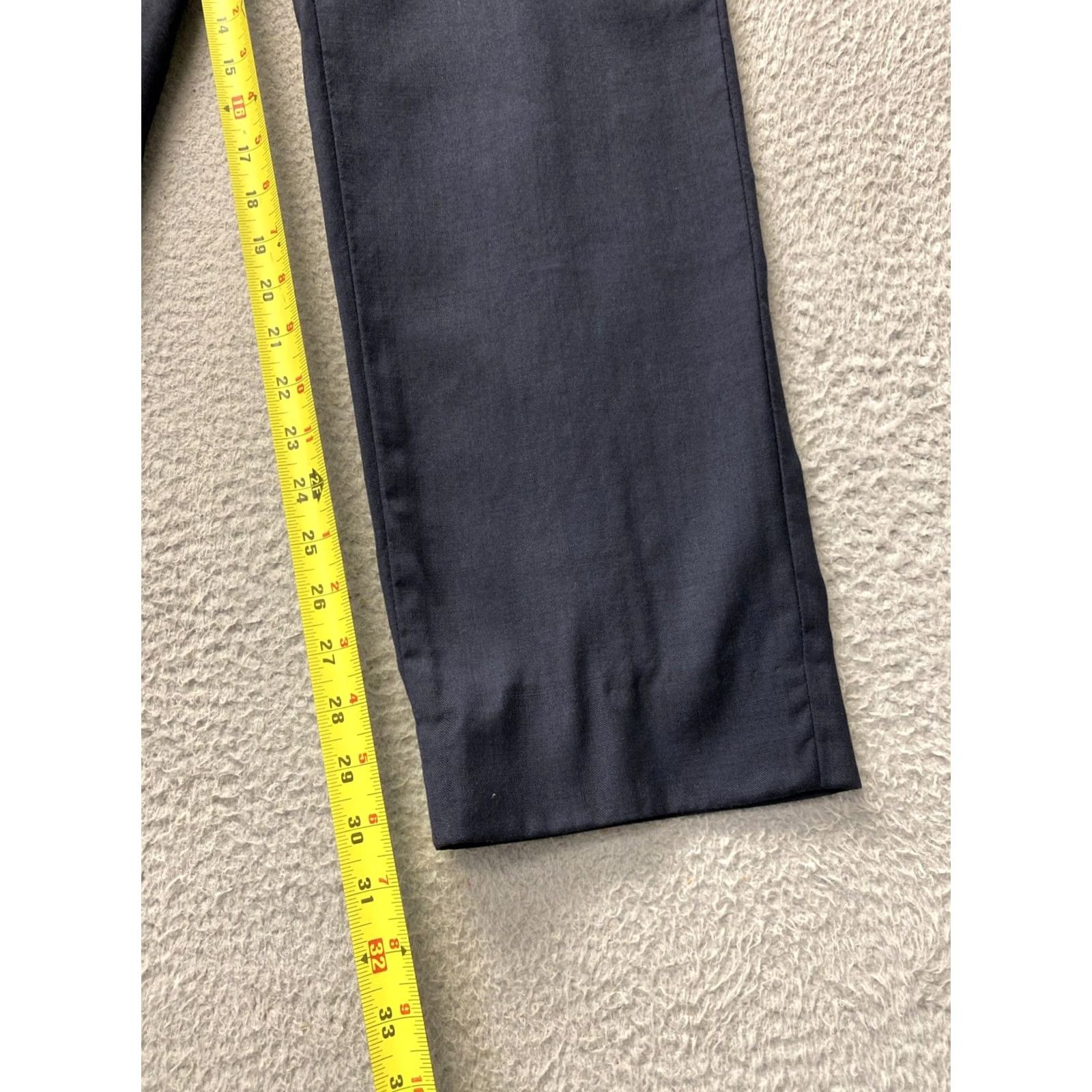 Jos. A. Bank Jos A Bank Dress Pants Men’s 32x31 Charcoal Wool Straight Leg Flat Front Adult Regular 32 in Pocket /0926 Size US 32 / EU 48 - 7 Thumbnail