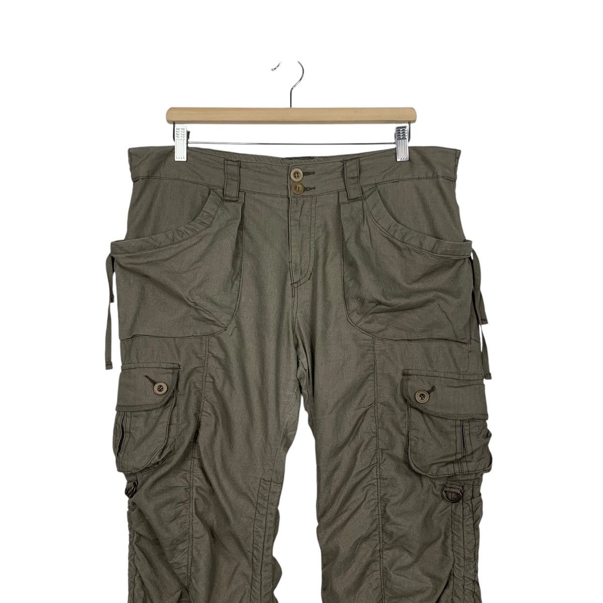 Japanese Brand Bondage 3 Quarters Cargo Pant #2028-C88 Size 36" / US 14 / IT 50 - 4 Thumbnail