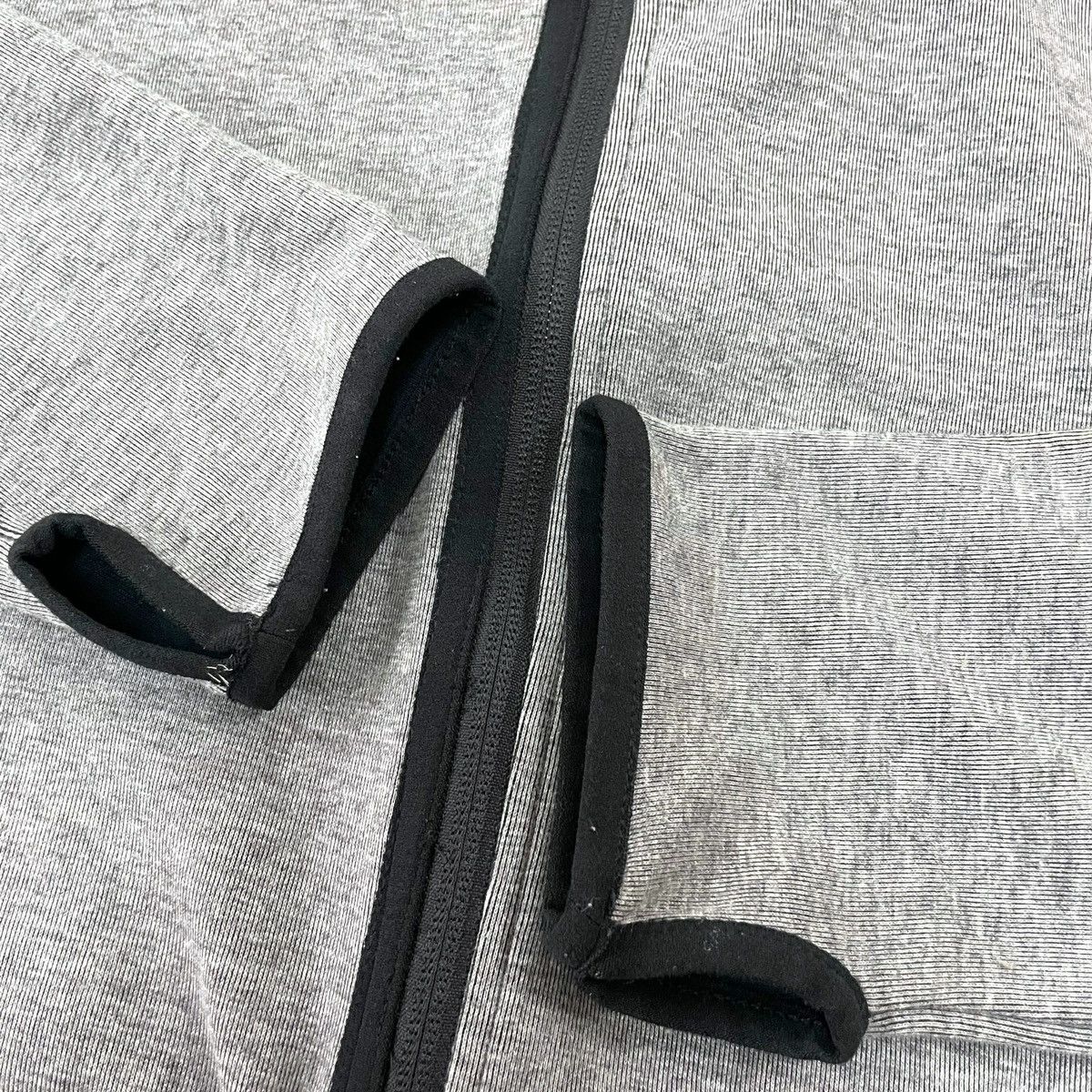 Nike Nike Tech Fleece Women's Full Zip Cape Hoodie Carbon Heather Size L / US 10 / IT 46 - 9 Thumbnail