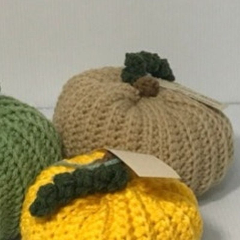 Handmade NWT Handmade Crocheted Pumpkin Set of 3 by Dawny Size ONE SIZE - 3 Thumbnail