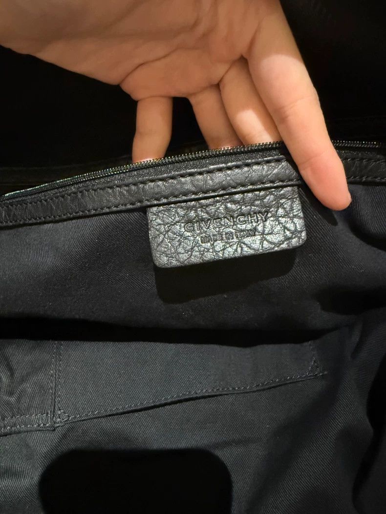 Givenchy Givenchy Travel Bag, Dumpling Bag, Nightingale Bag Size ONE SIZE - 5 Thumbnail